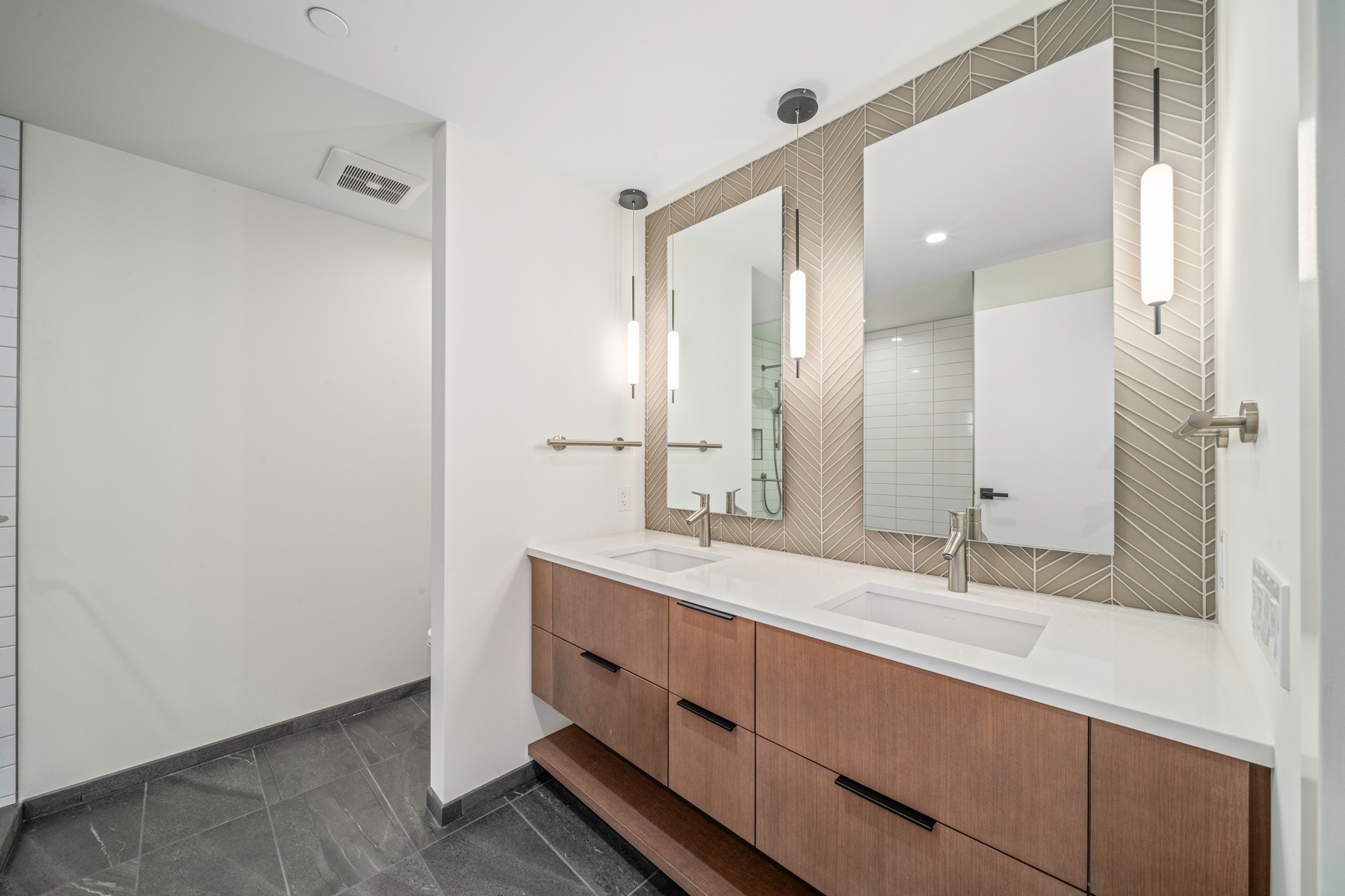 La'i Loa 5D 36 Kai Malu Drive Unit 202