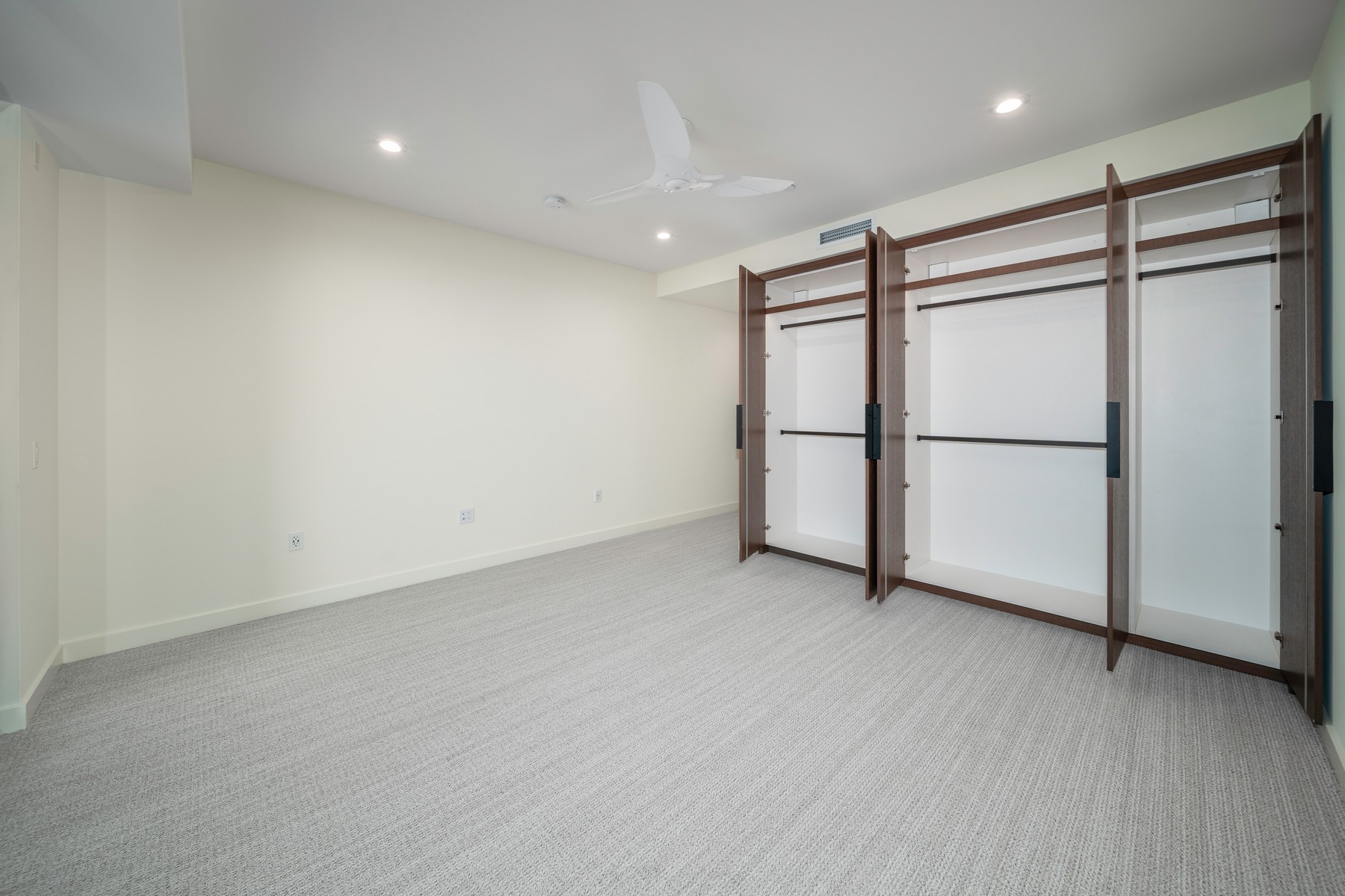 La'i Loa 5D 36 Kai Malu Drive Unit 202