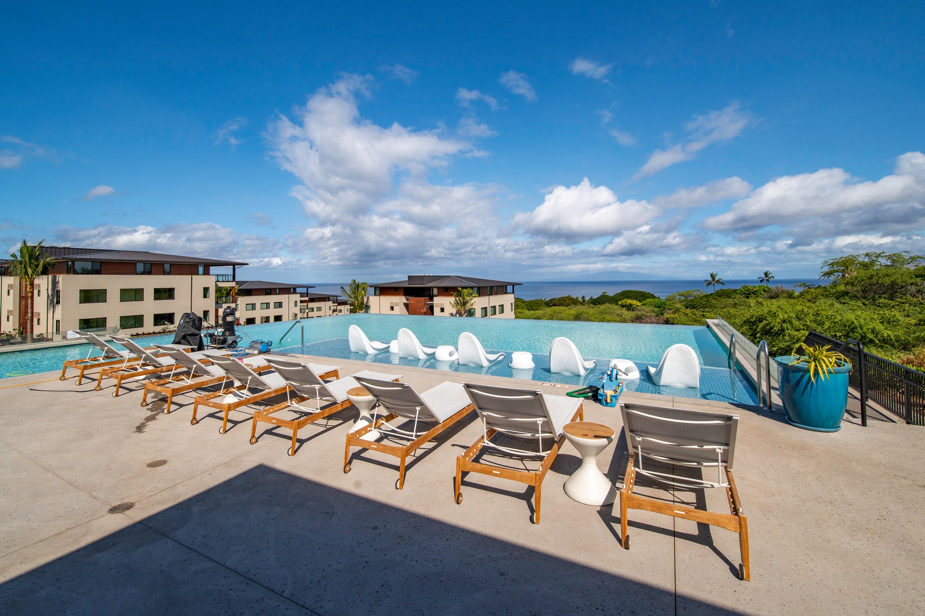La'i Loa 5D 36 Kai Malu Drive Unit 202