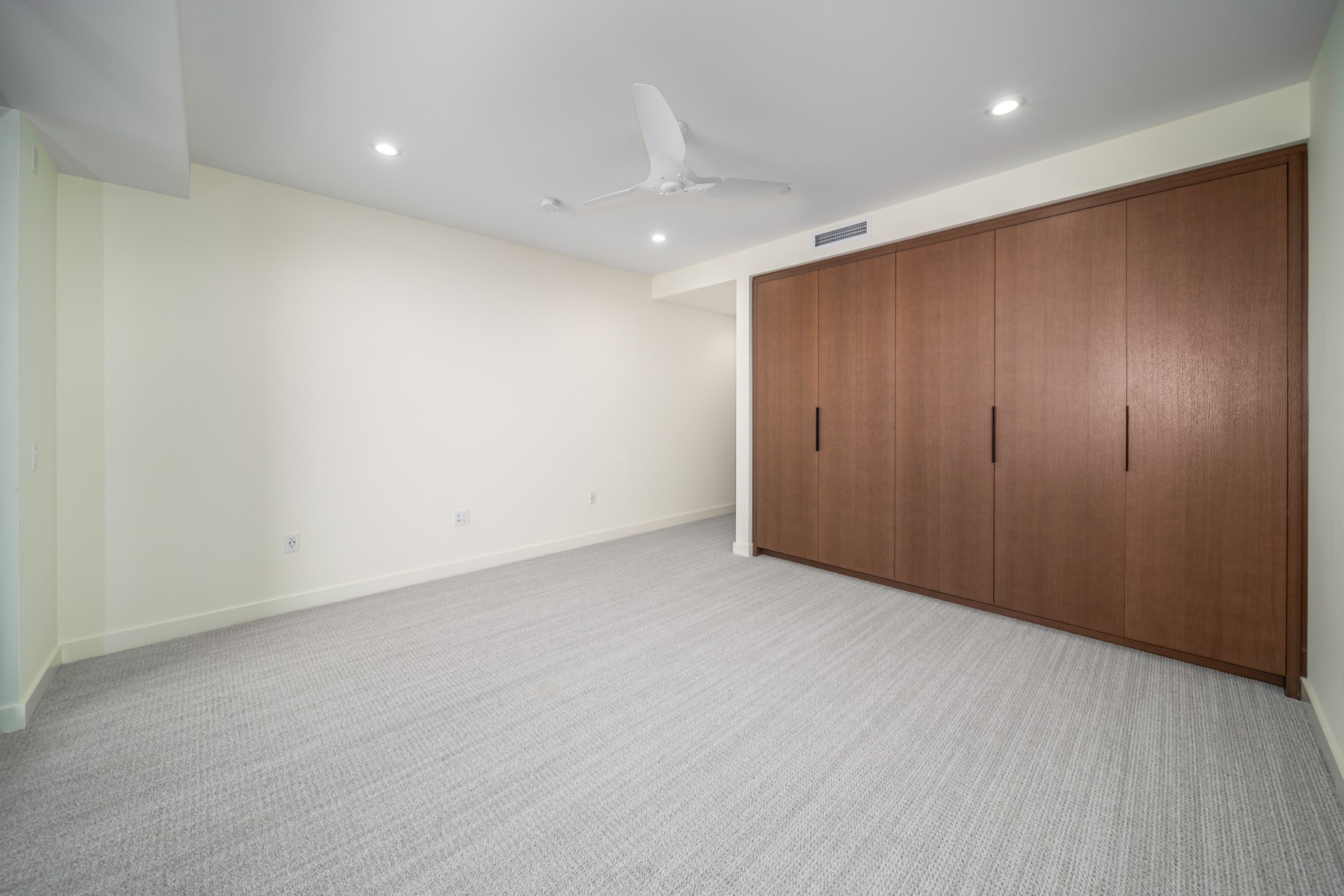 La'i Loa 5D 36 Kai Malu Drive Unit 202