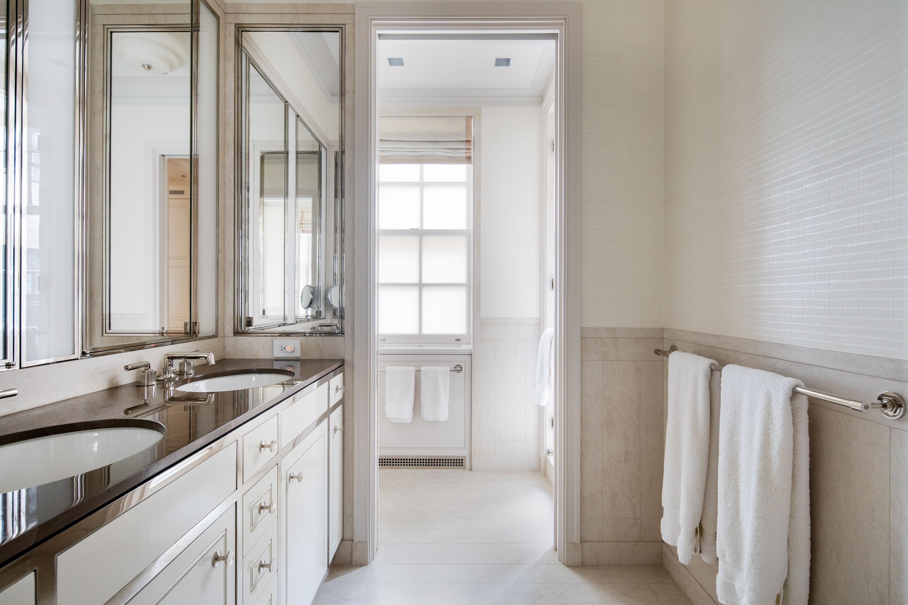 45 East 66th Street 9E