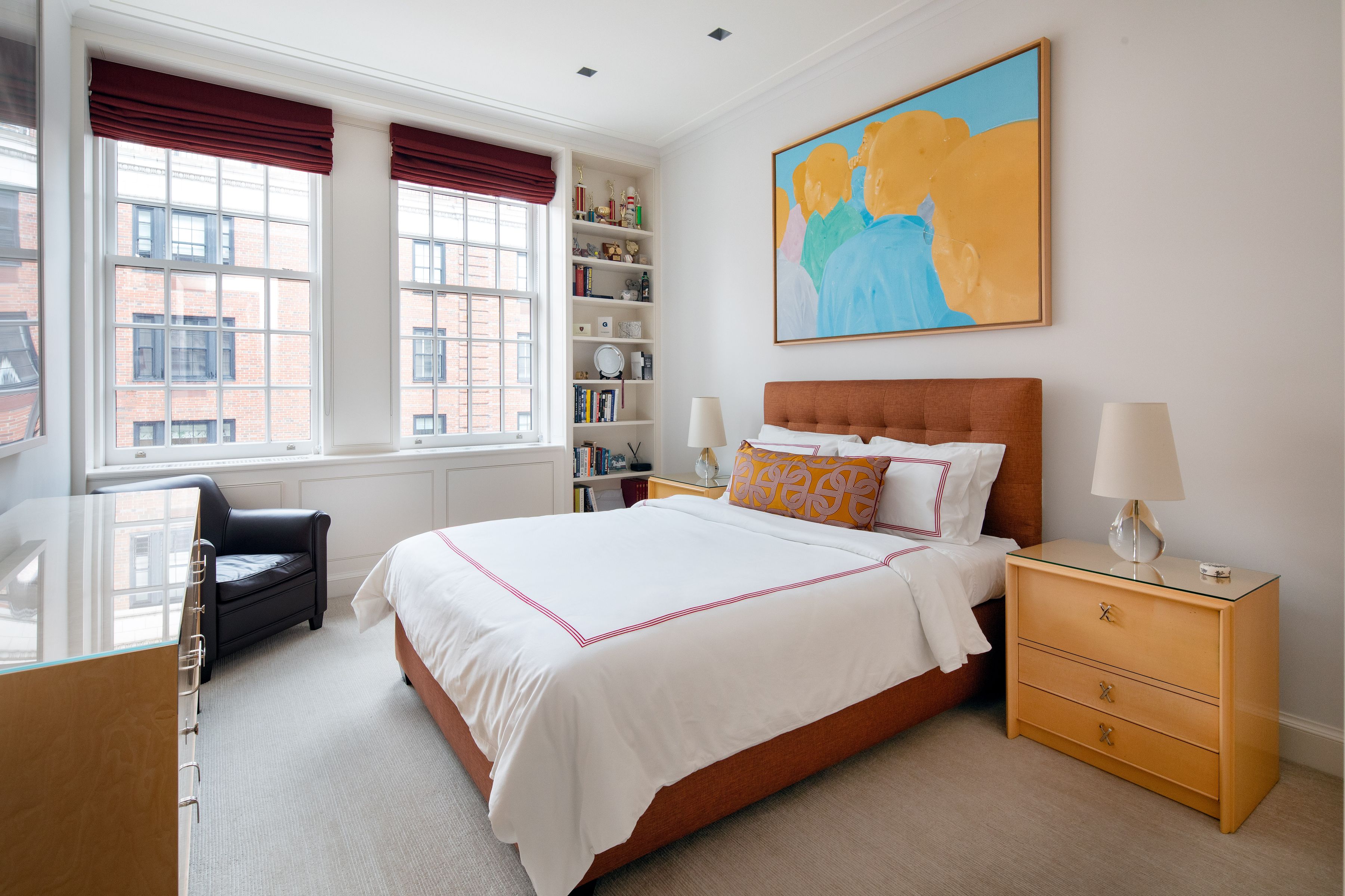 45 East 66th Street 9E