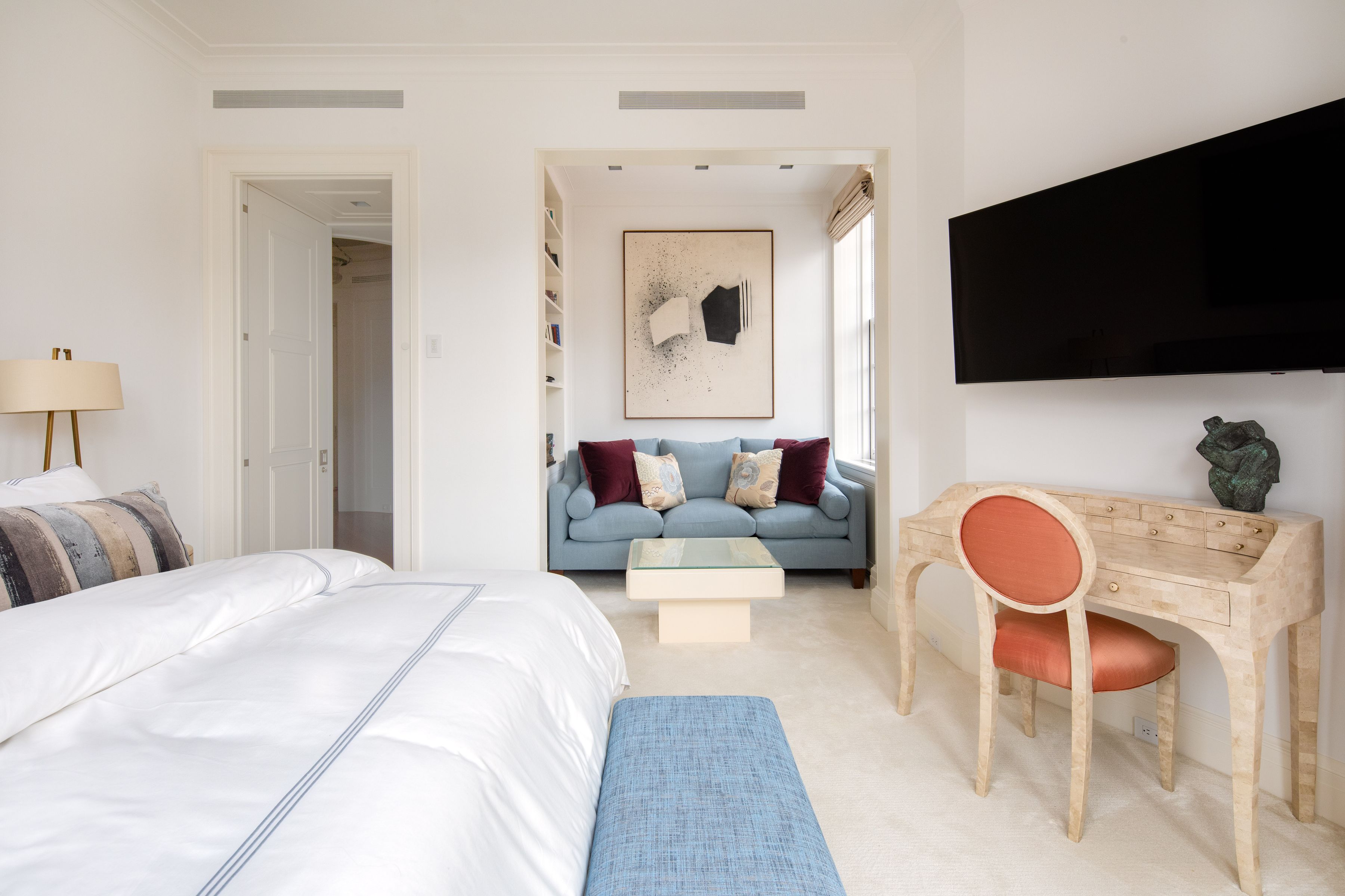 45 East 66th Street 9E
