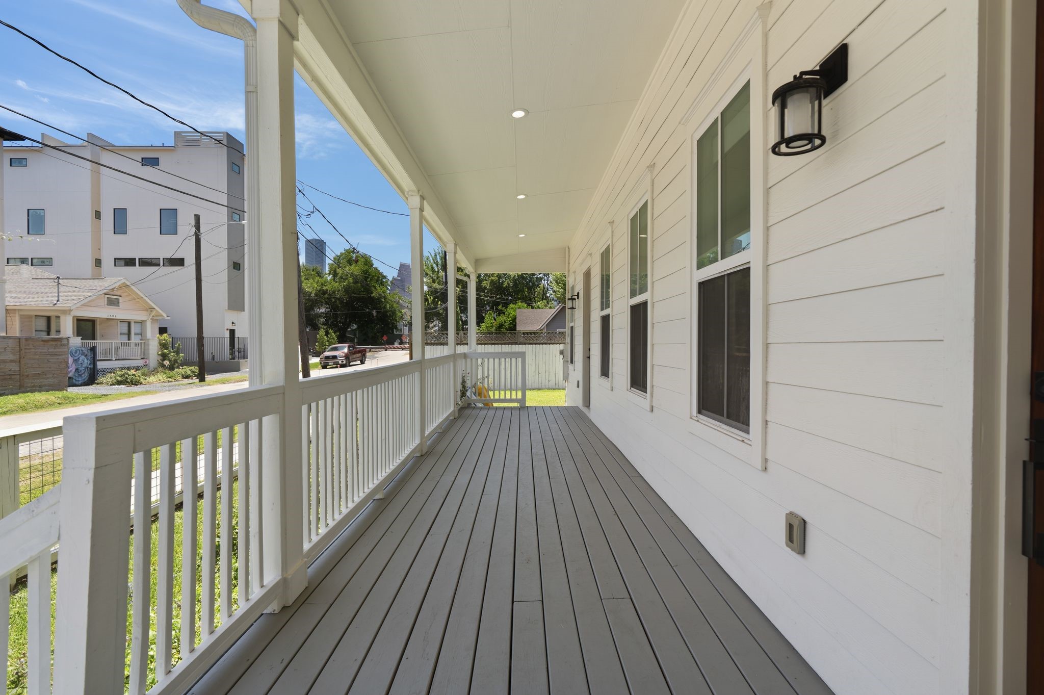 1303 Summer Street