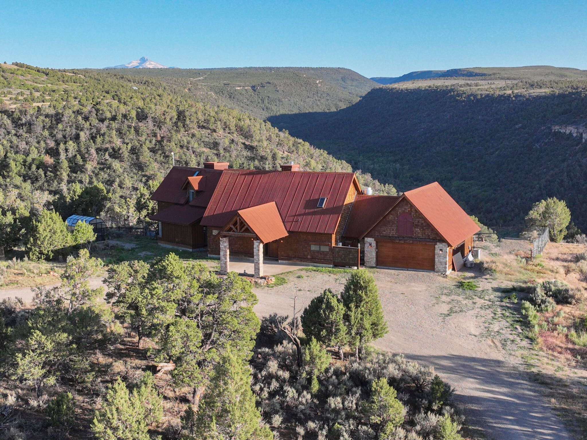 1400 County Road W35 