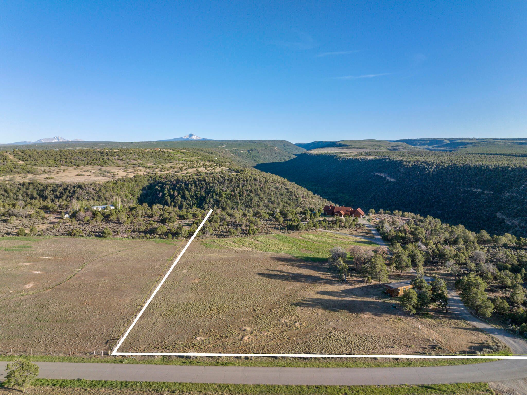 1400 County Road W35 
