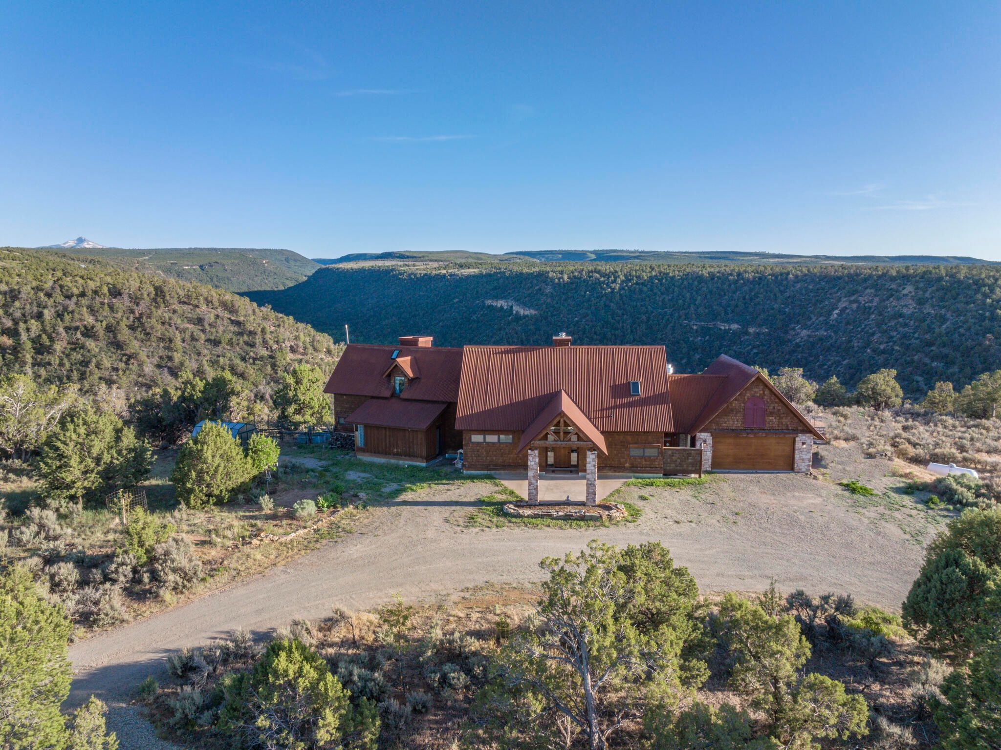 1400 County Road W35 