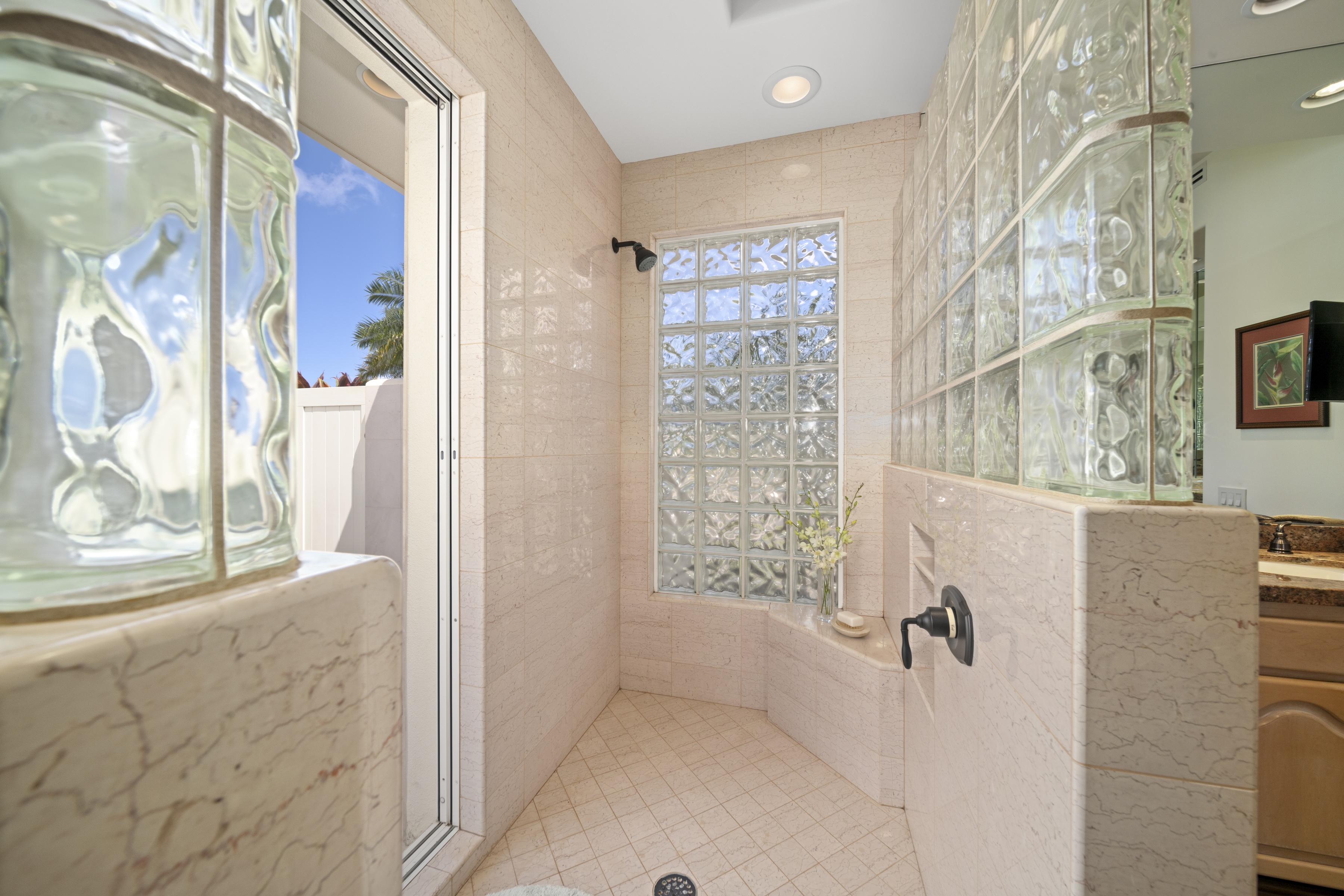 206 Heleuma Place