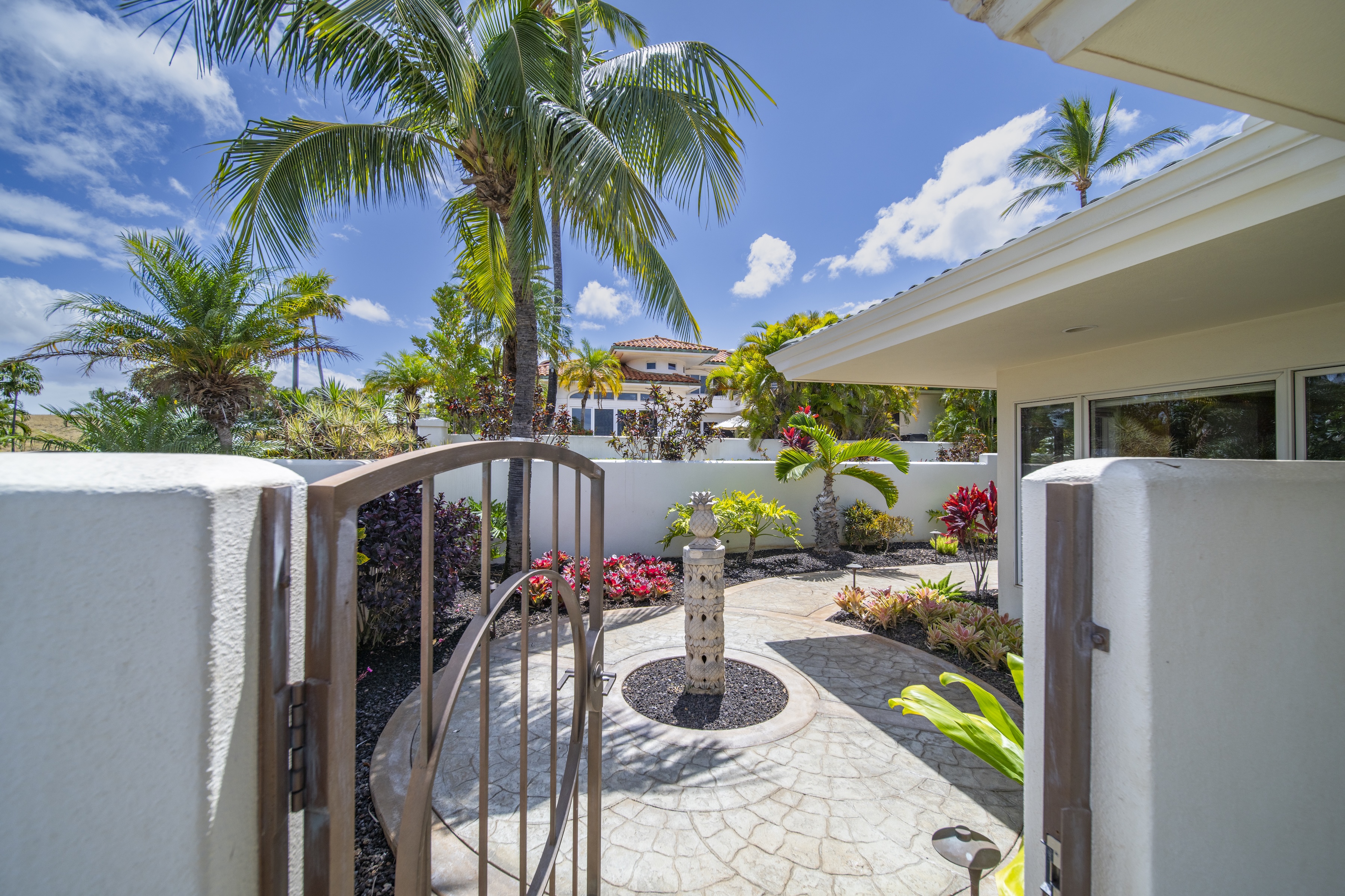 206 Heleuma Place
