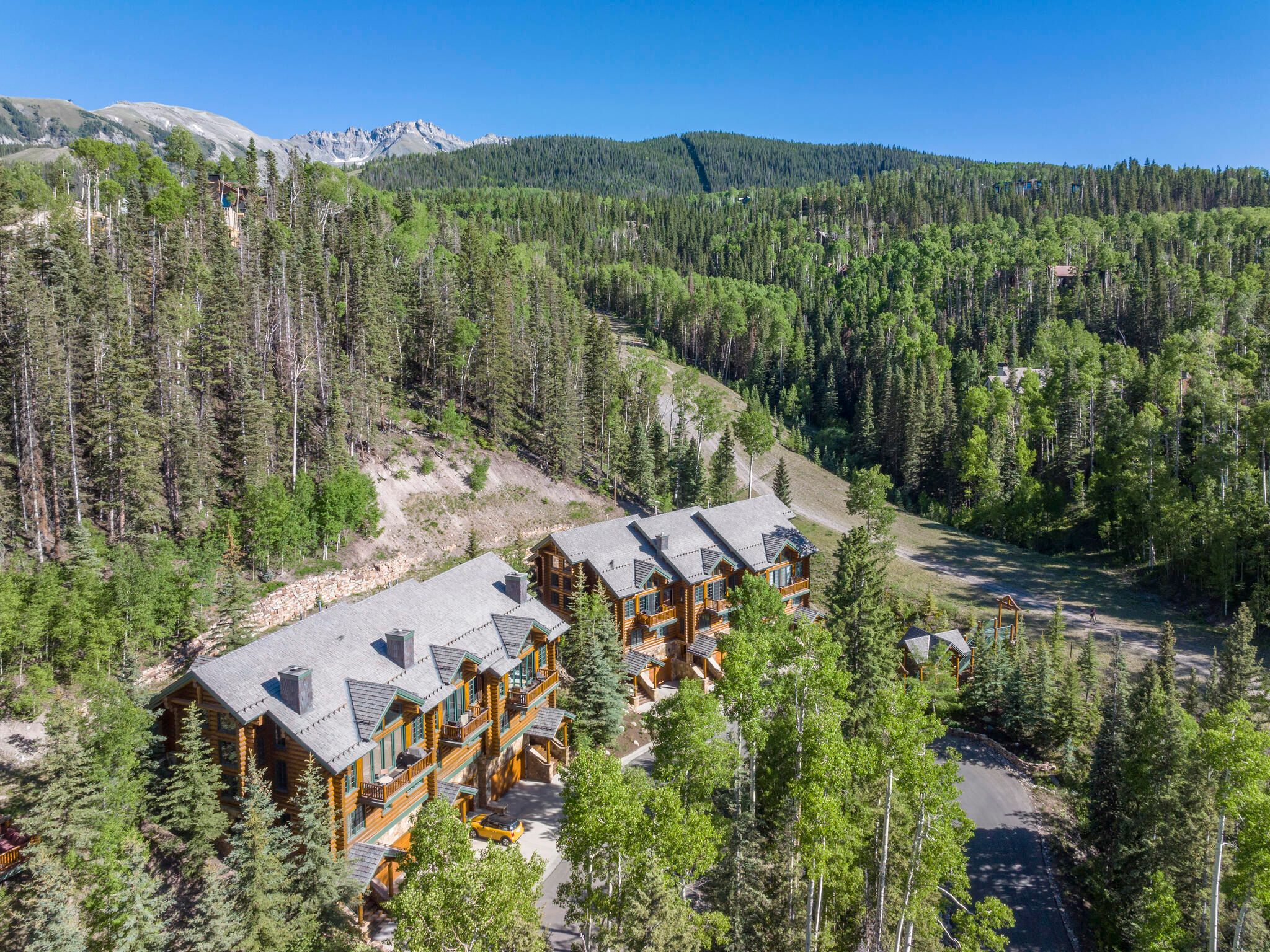 108 Lodges Lane 4 