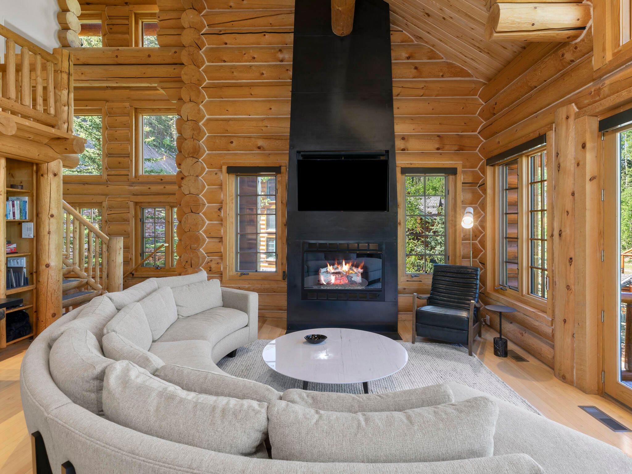 108 Lodges Lane 4 