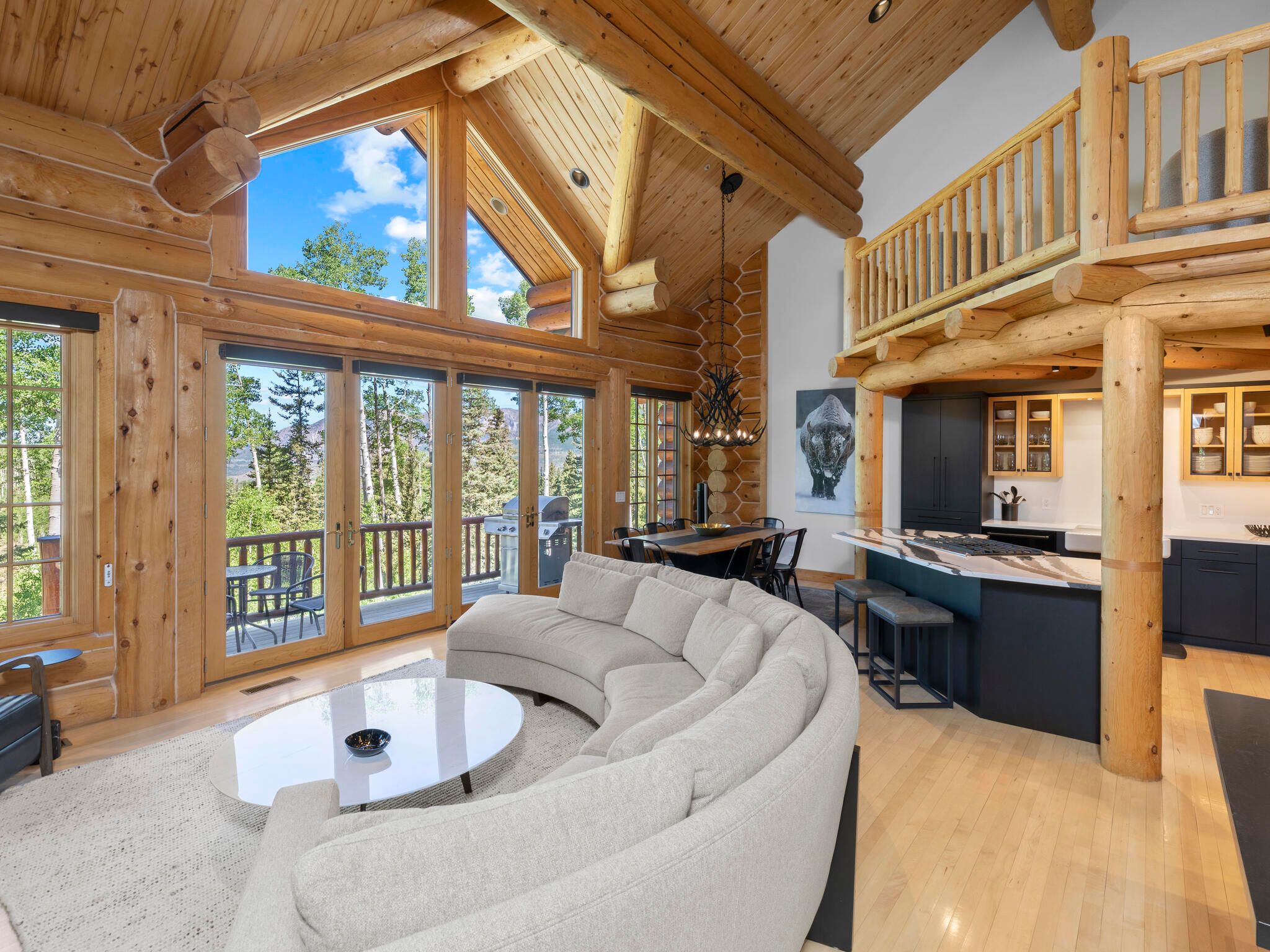 108 Lodges Lane 4 