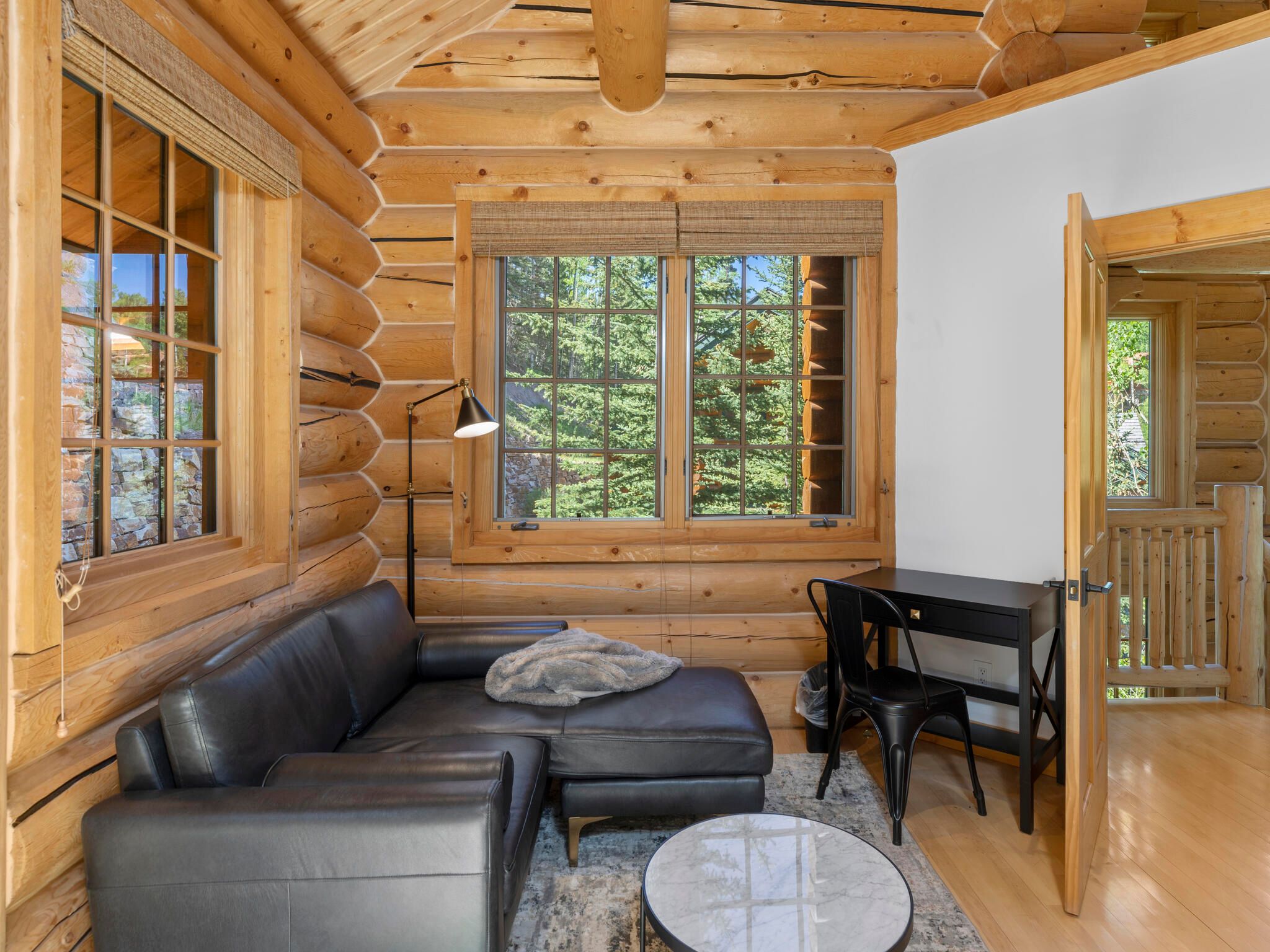 108 Lodges Lane 4 