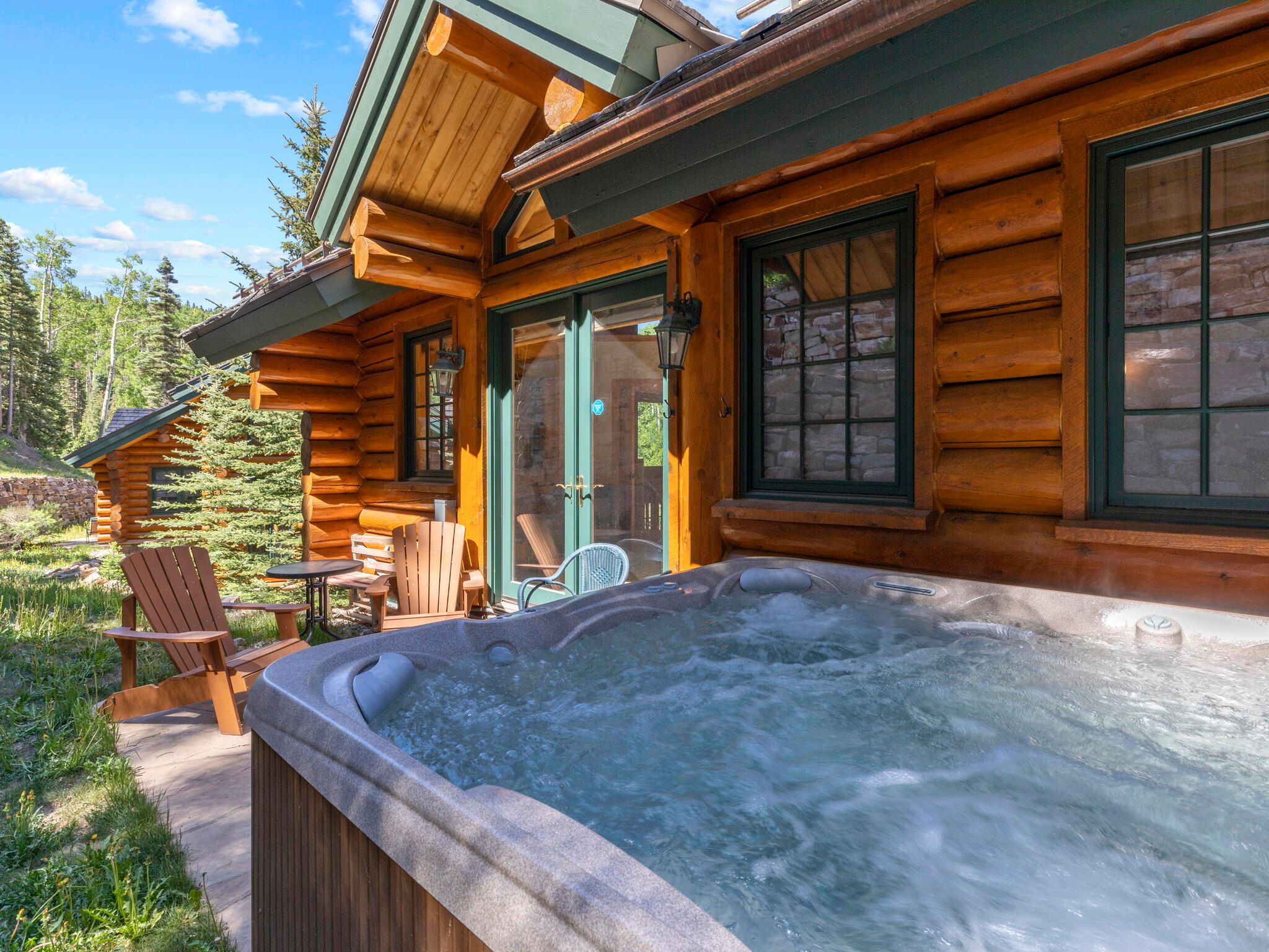 108 Lodges Lane 4 