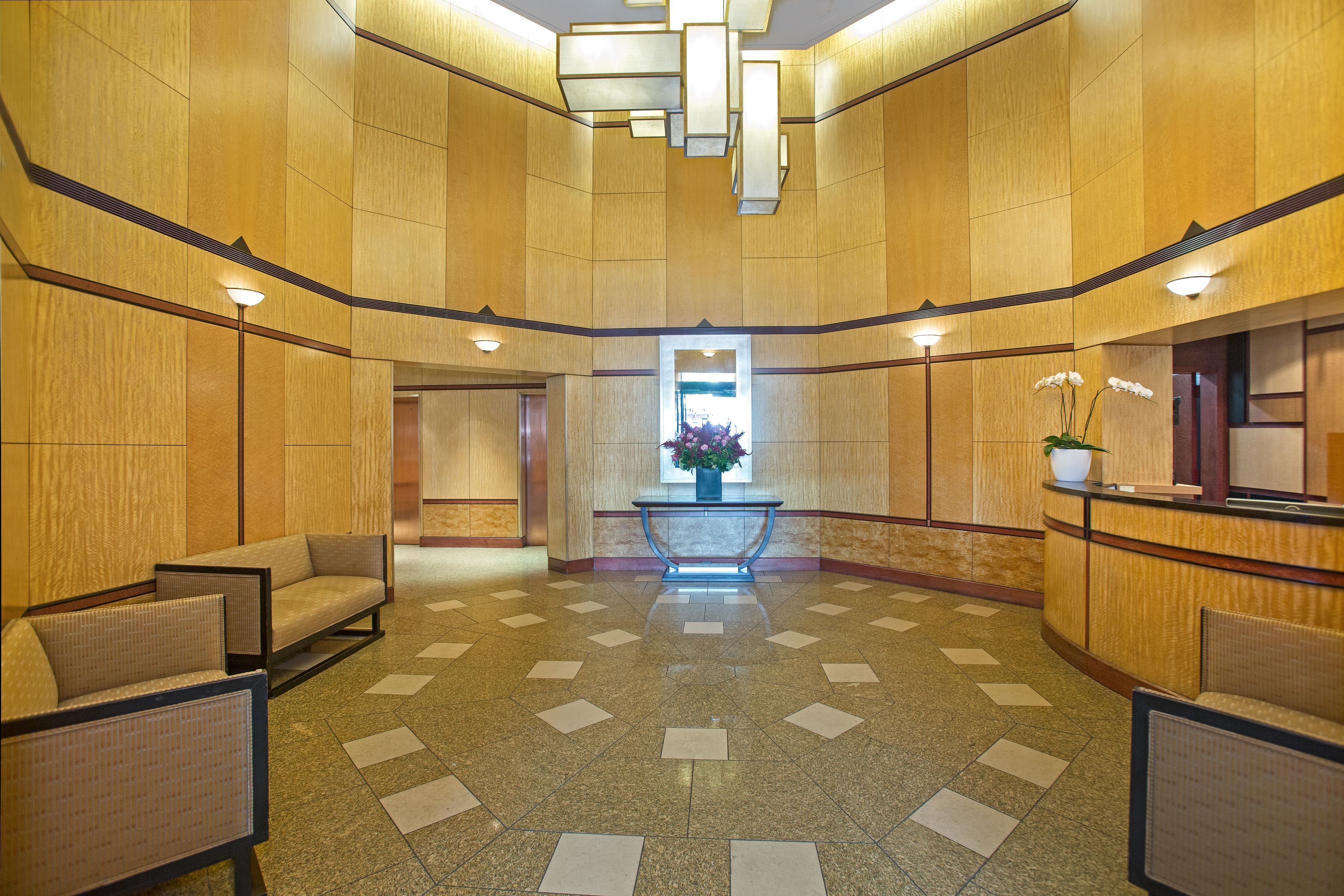 250 East 54th Street 36D