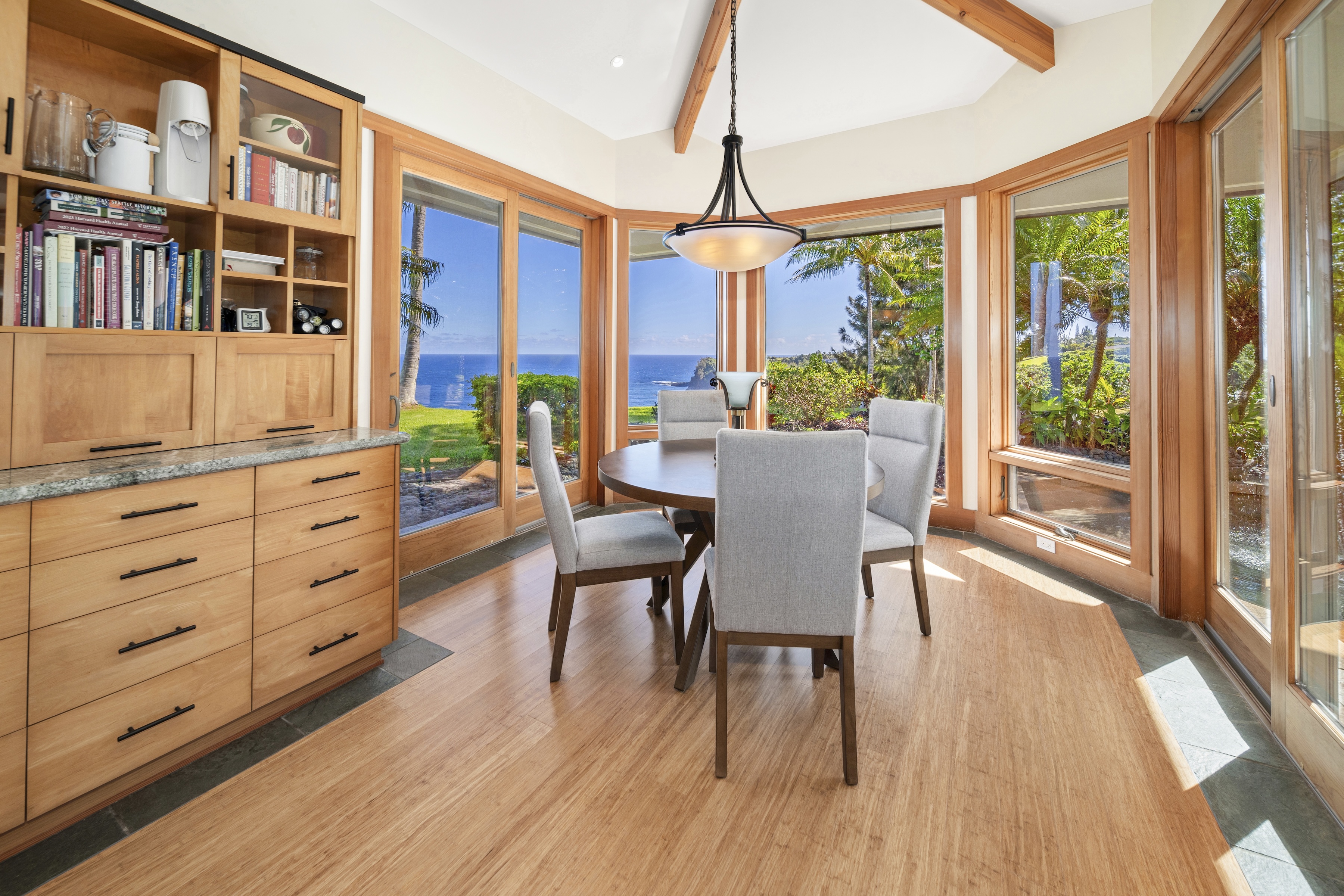 400 Mehana Road, Haiku, HI