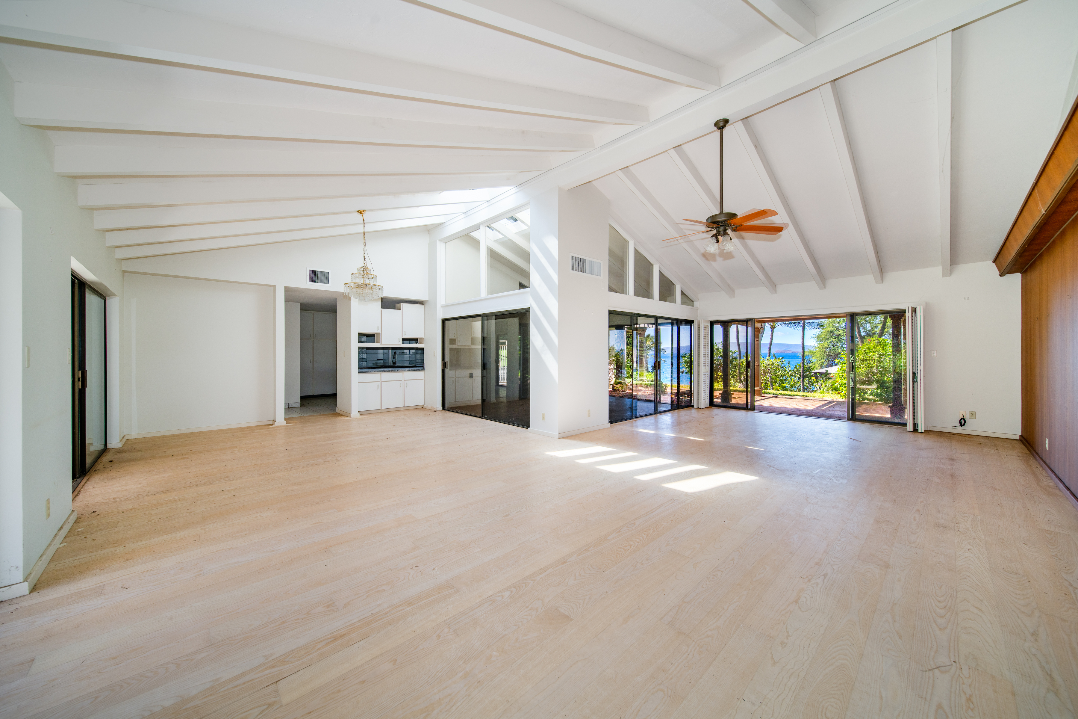 4584 Makena Road