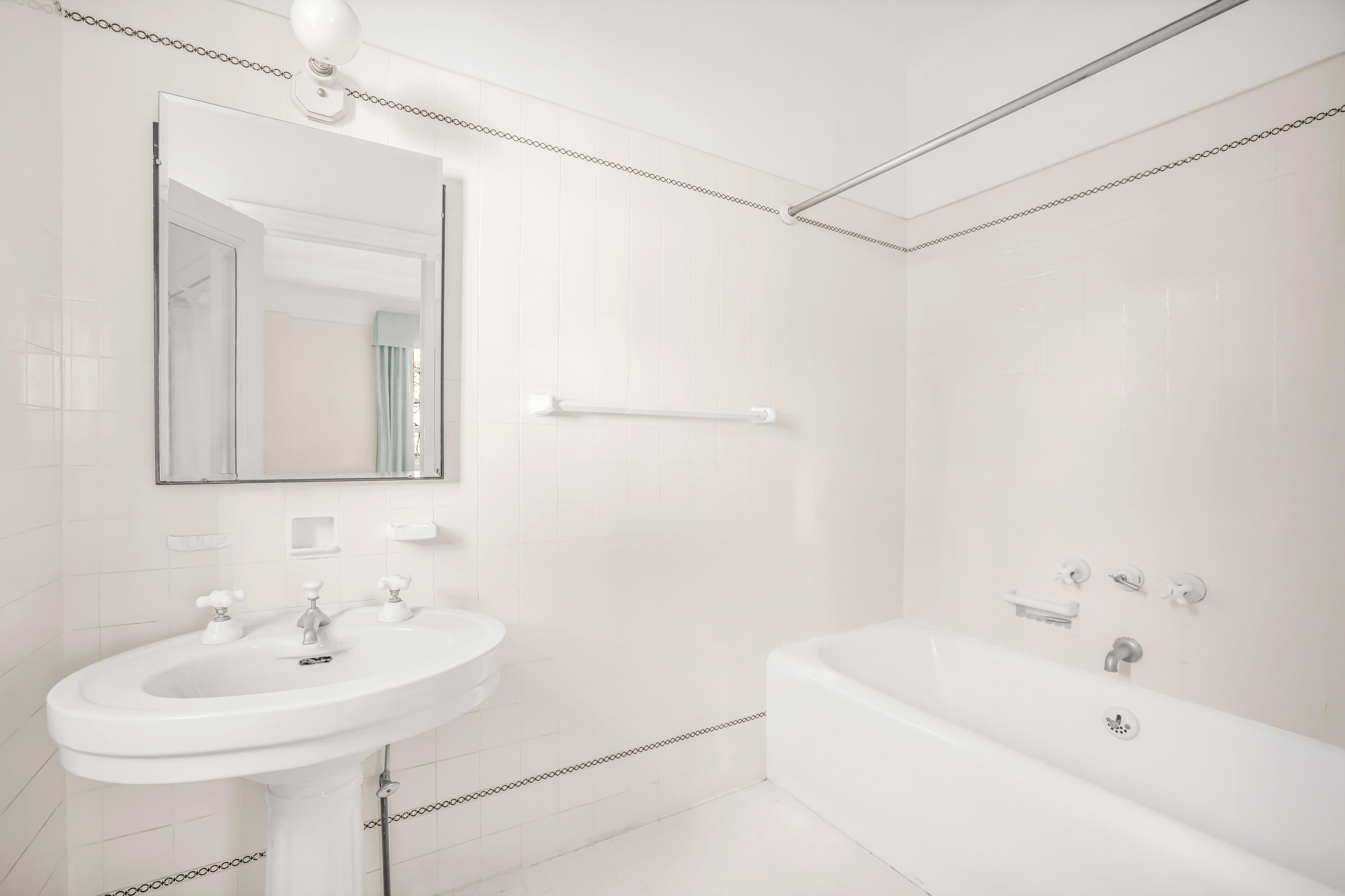 130 East 75th Street 3B