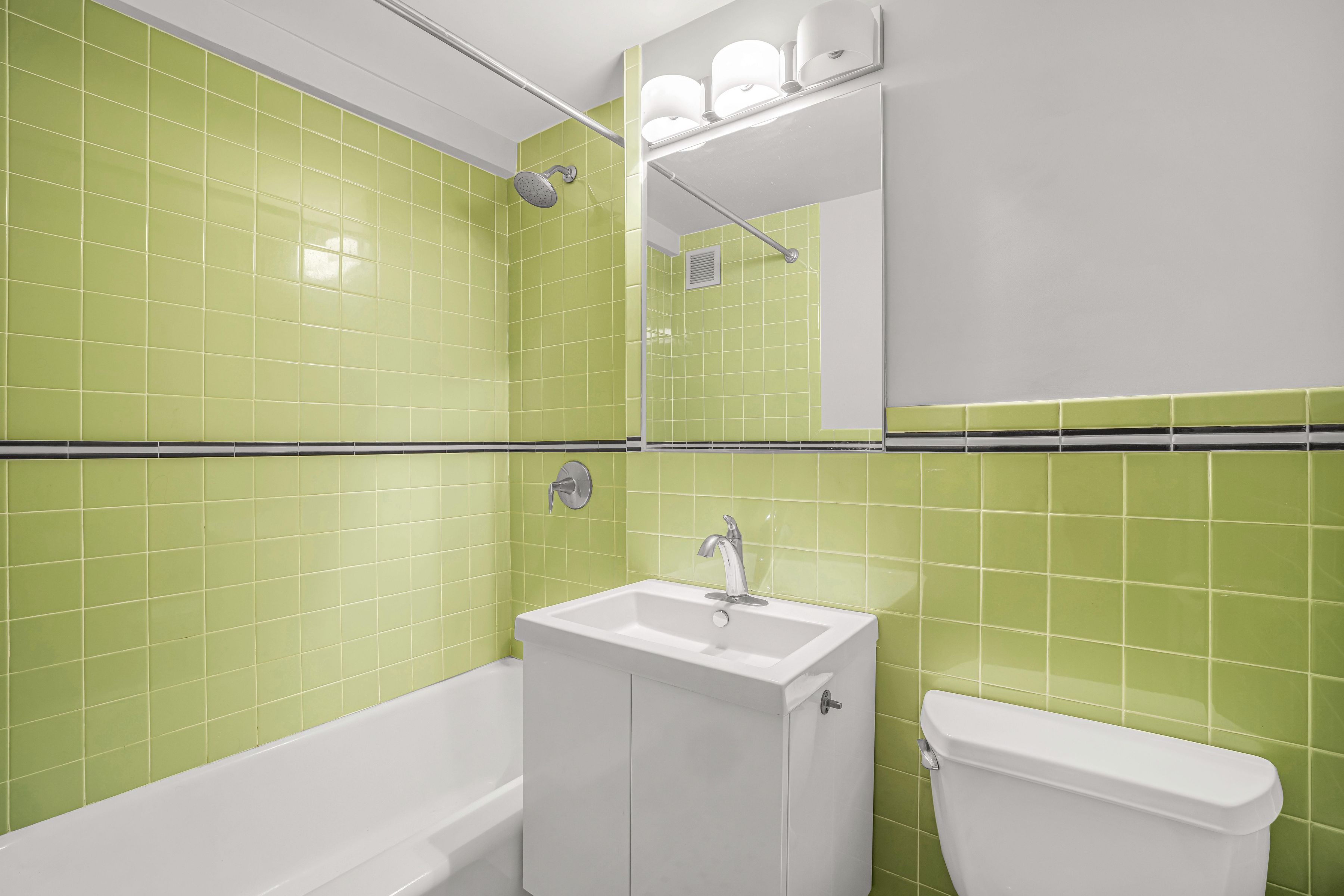 150 East 56th Street 4C