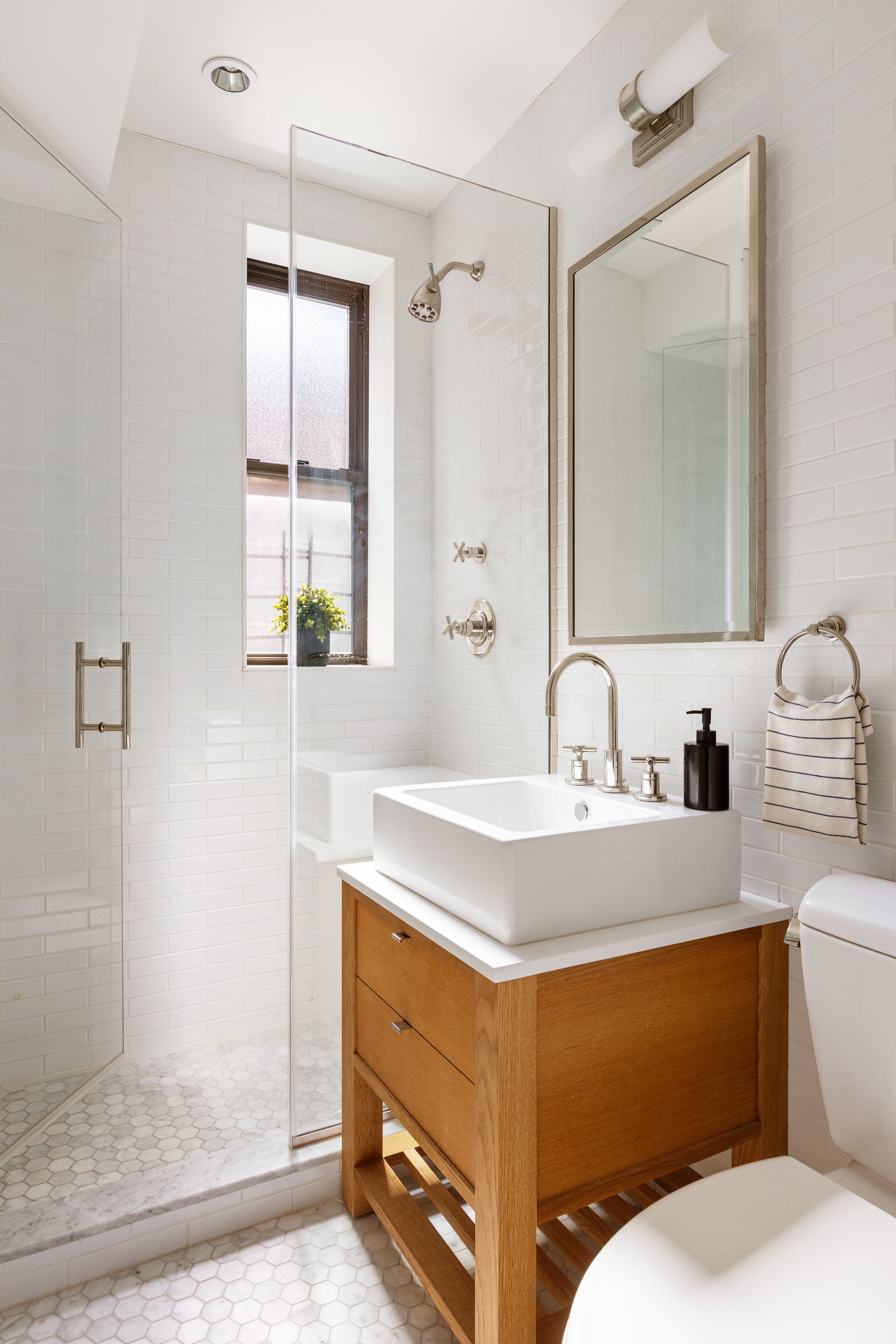 30 East 9th Street 6BBCC