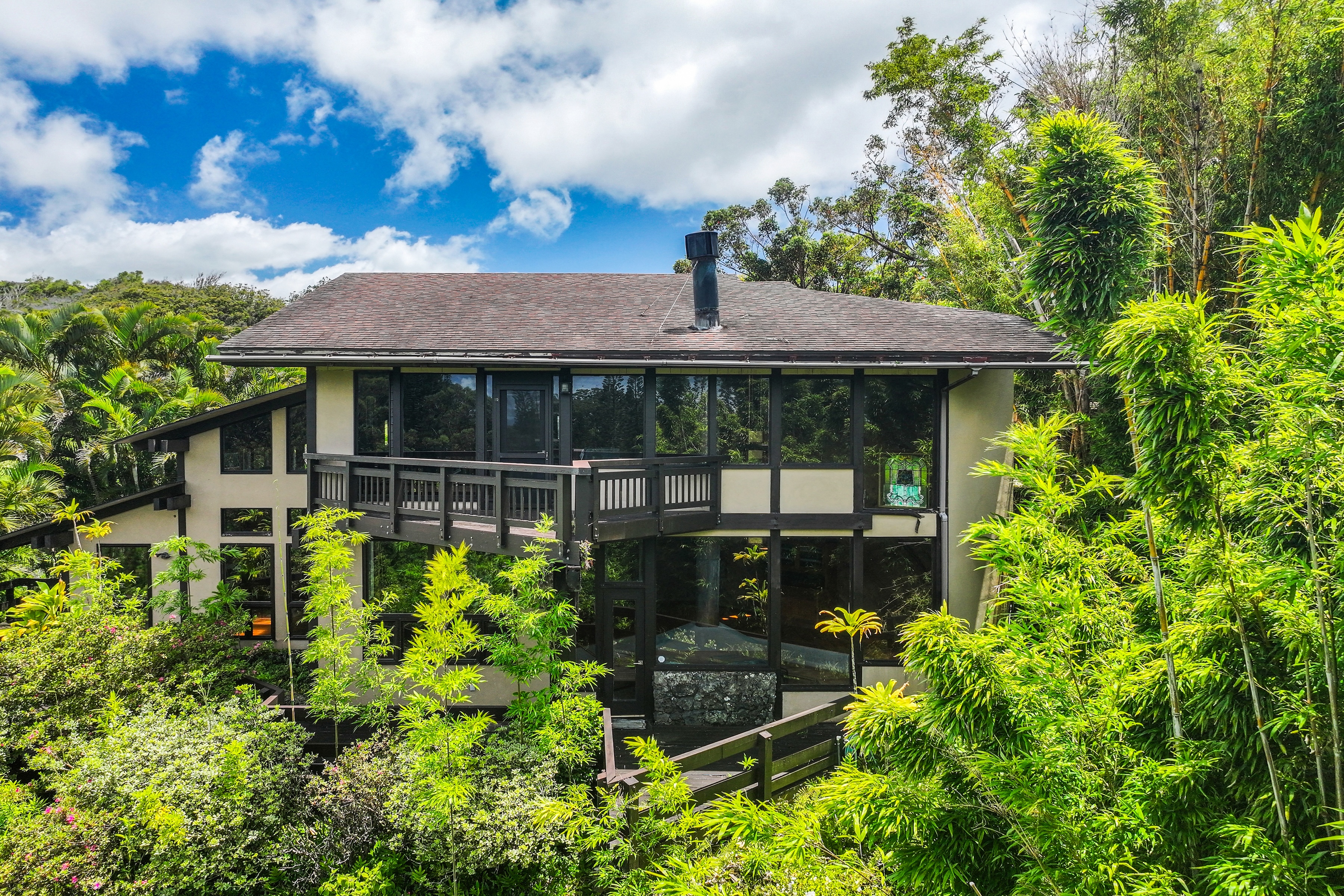 311 Awalau Road