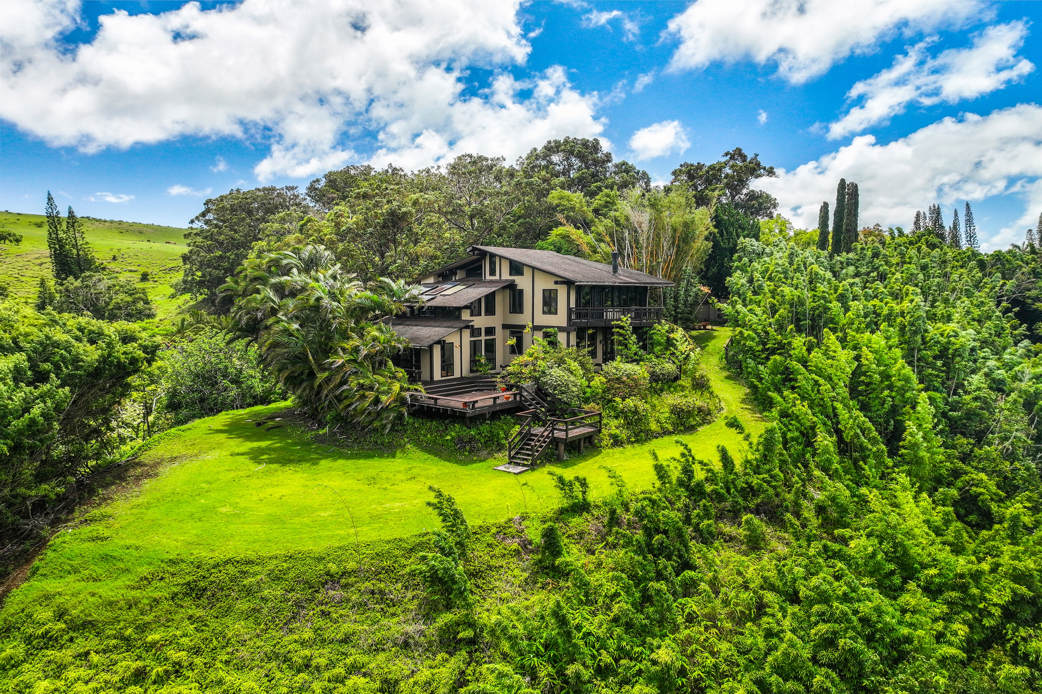 311 Awalau Road