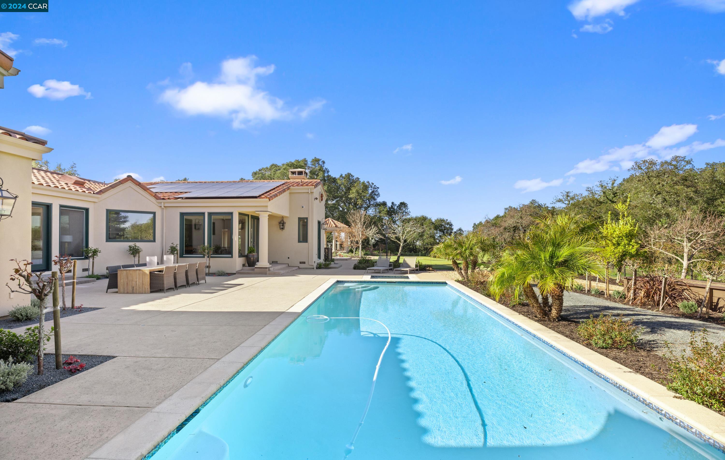 10 Orinda View Rd