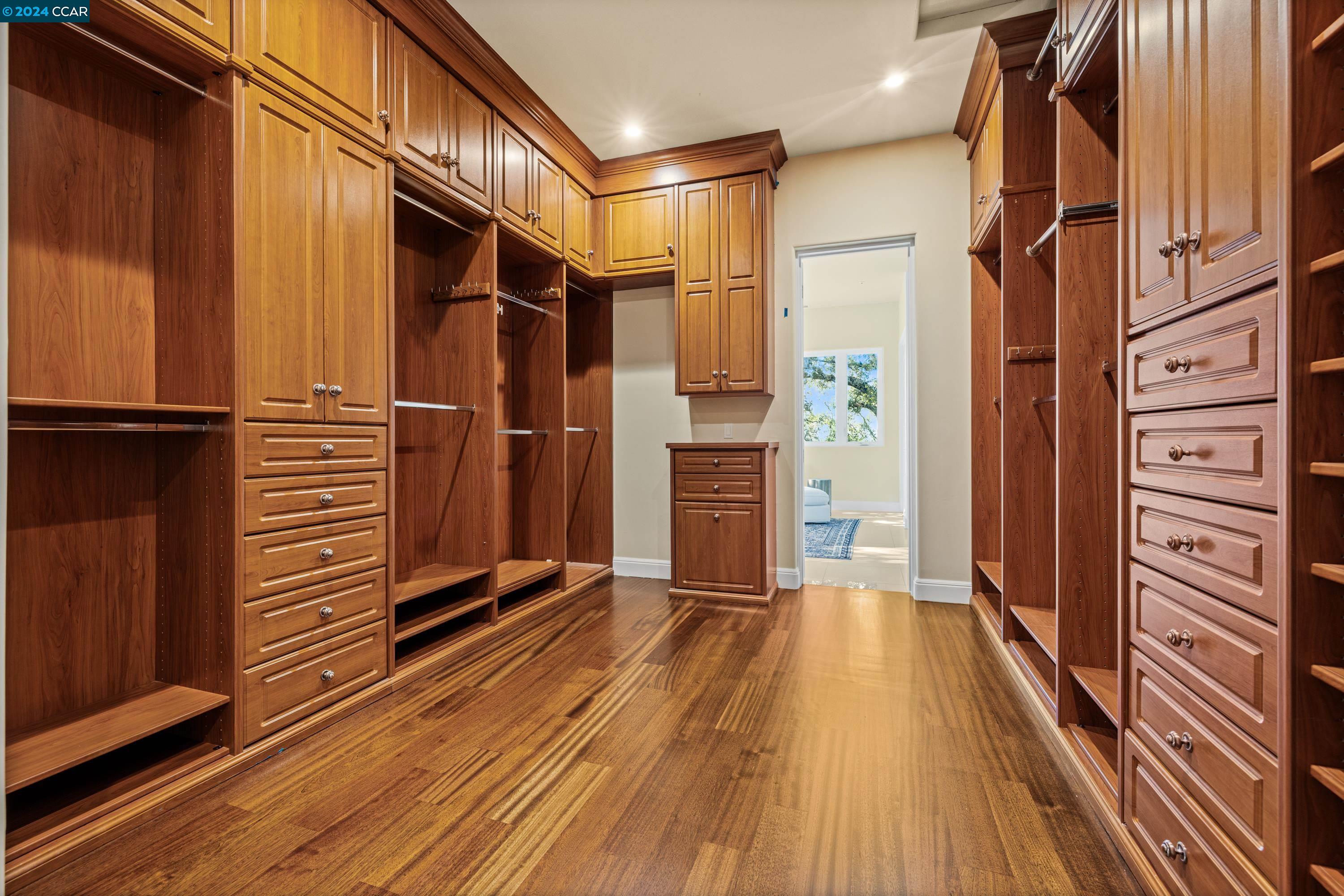 10 Orinda View Rd
