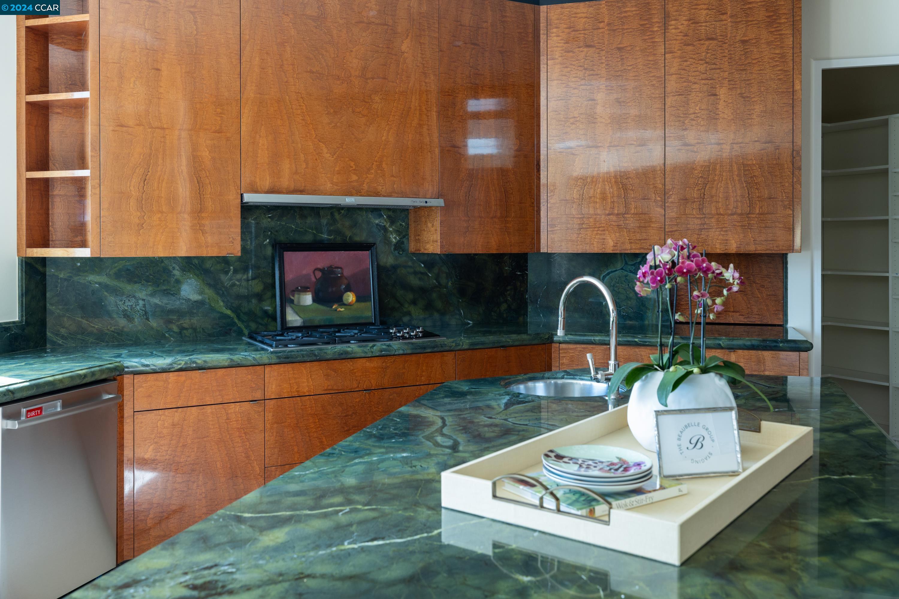 10 Orinda View Rd