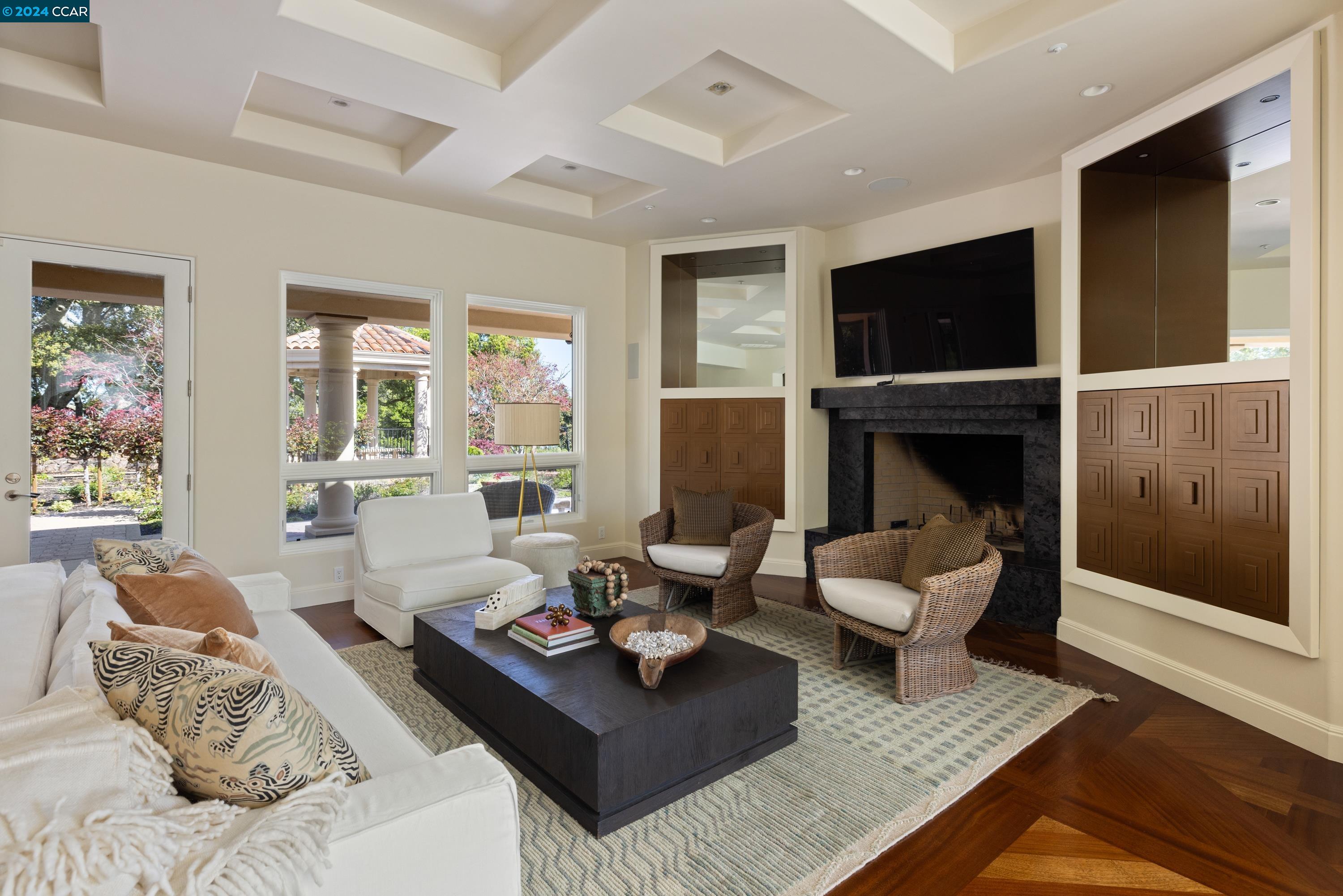 10 Orinda View Rd