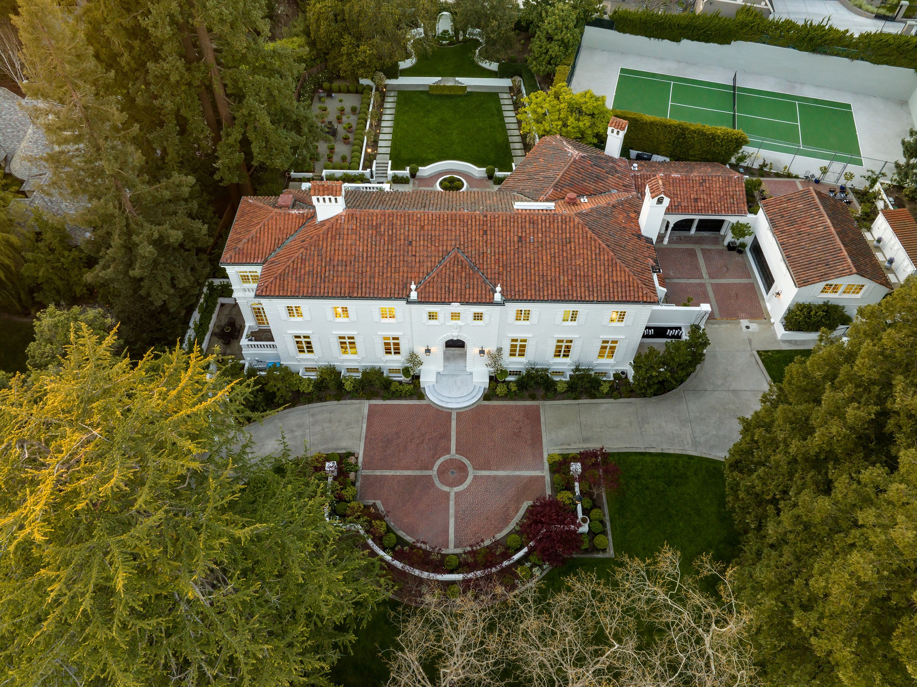 395 Hampton Road 