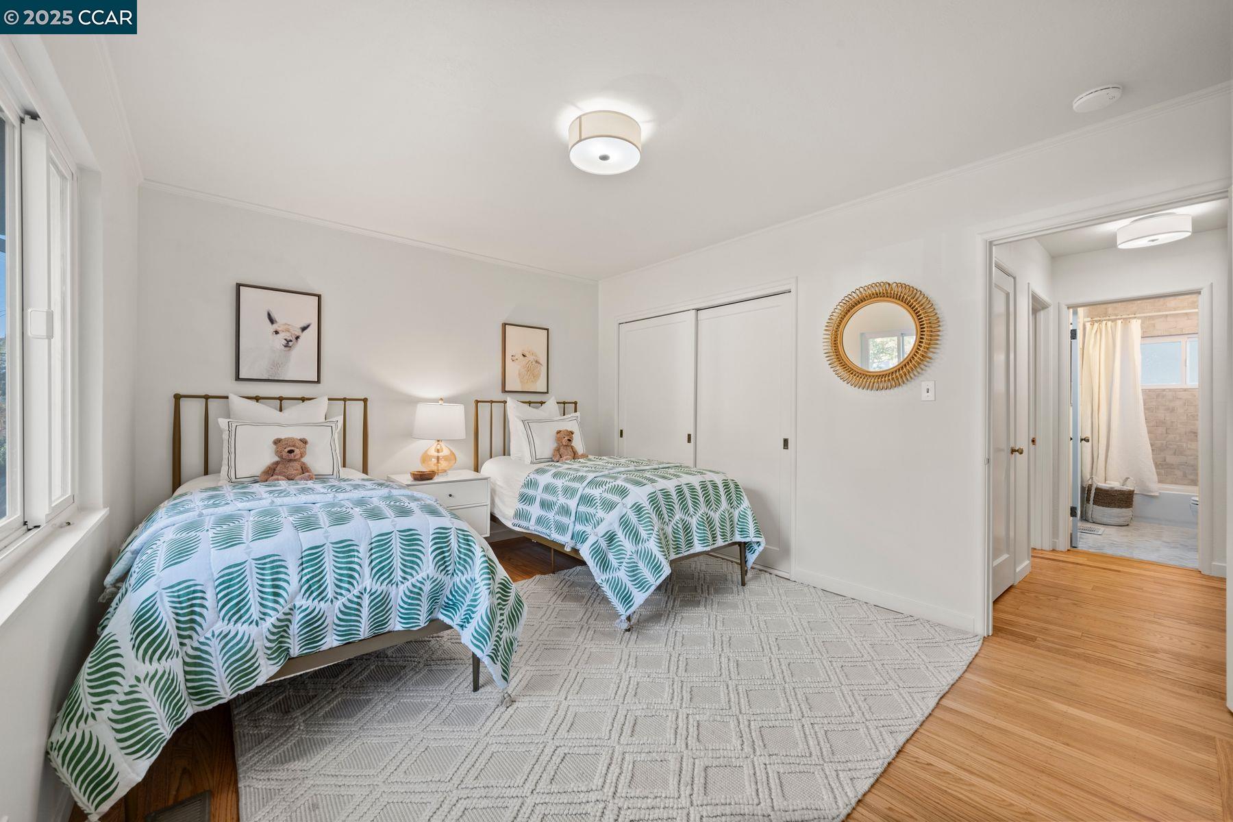 1021 Dolores Dr