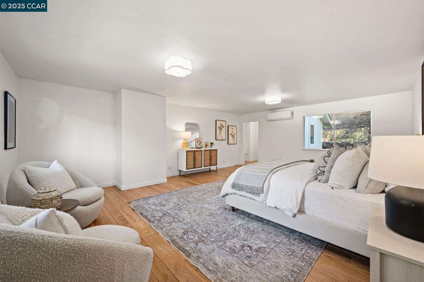 1021 Dolores Dr