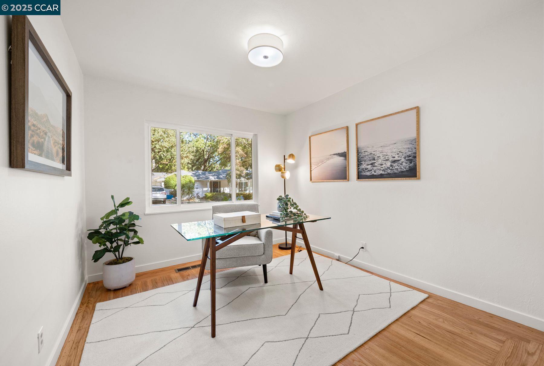 1021 Dolores Dr