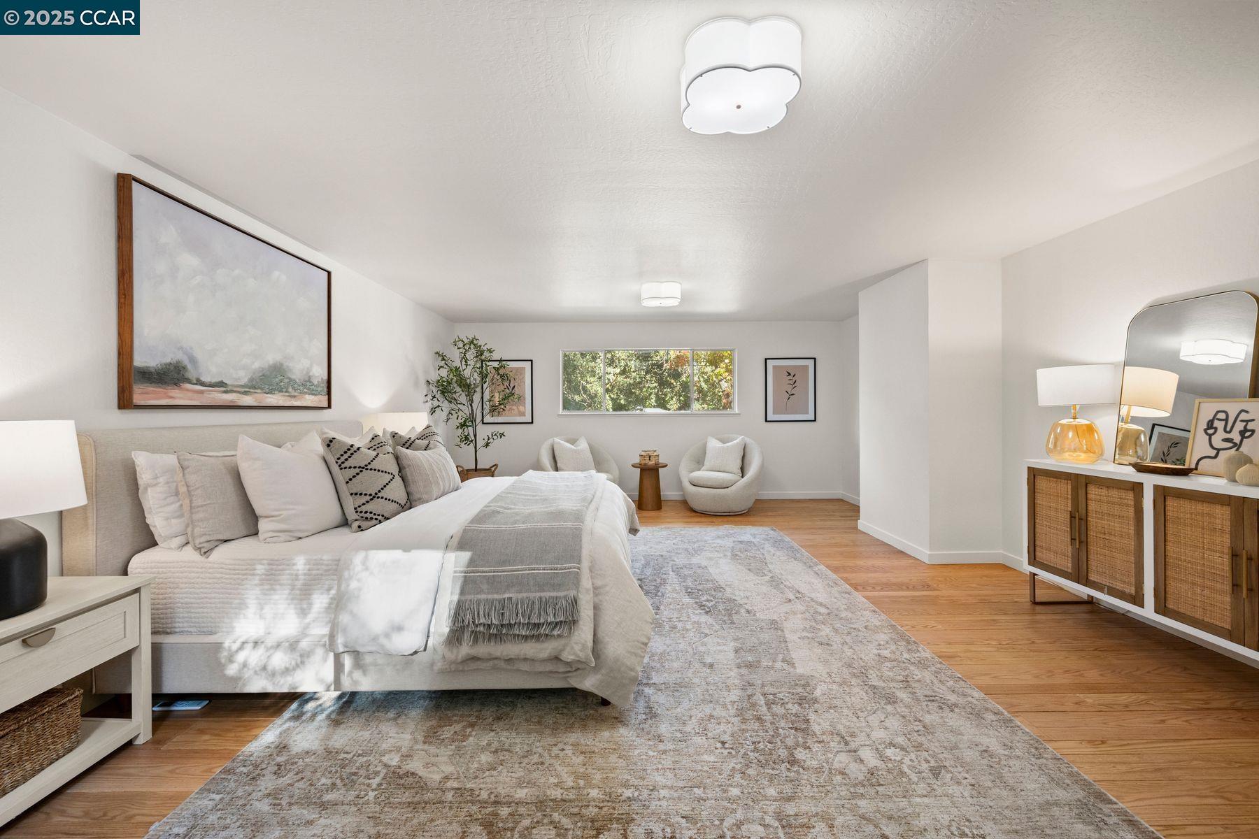 1021 Dolores Dr