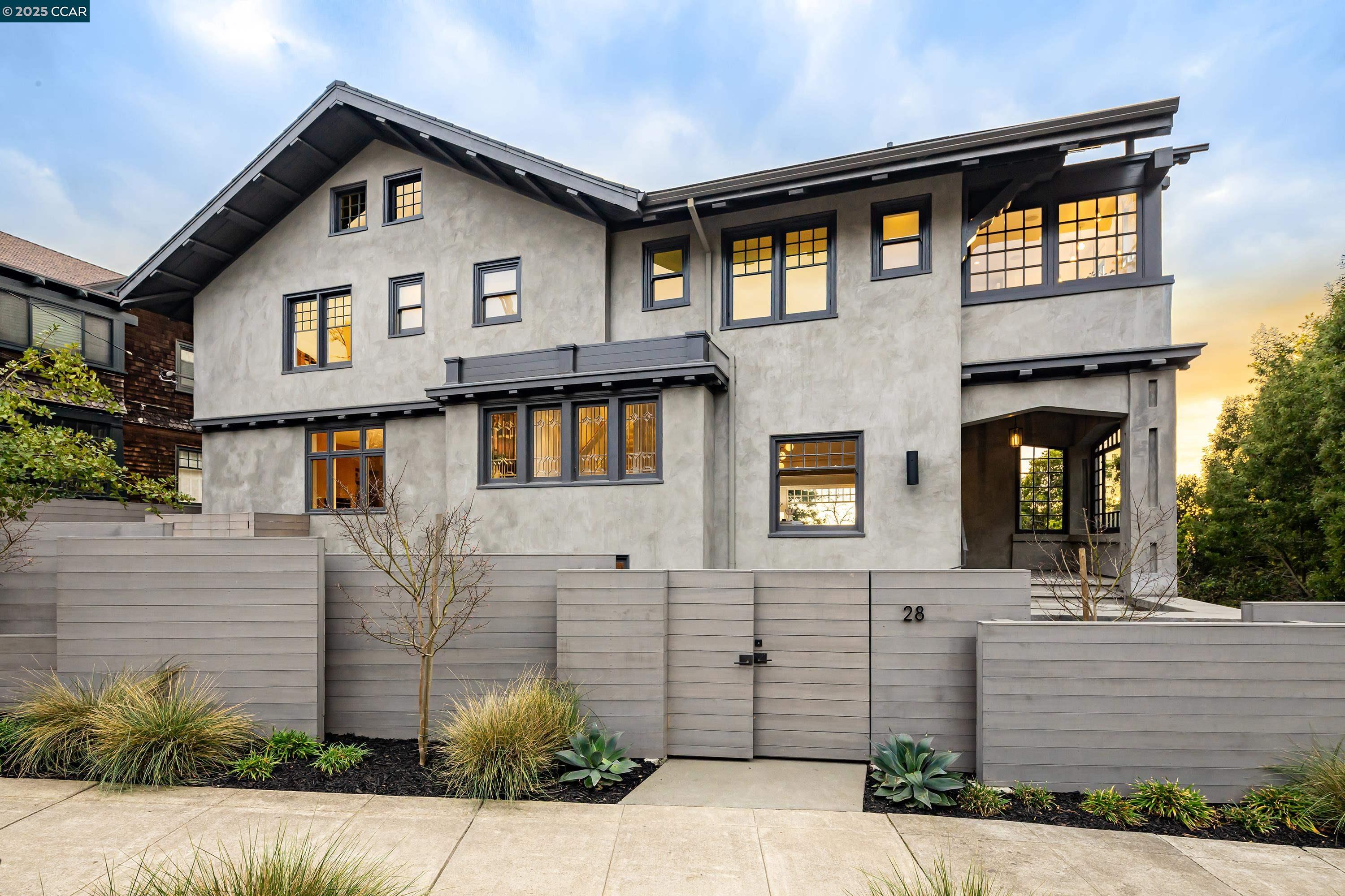 28 Hillcrest Rd