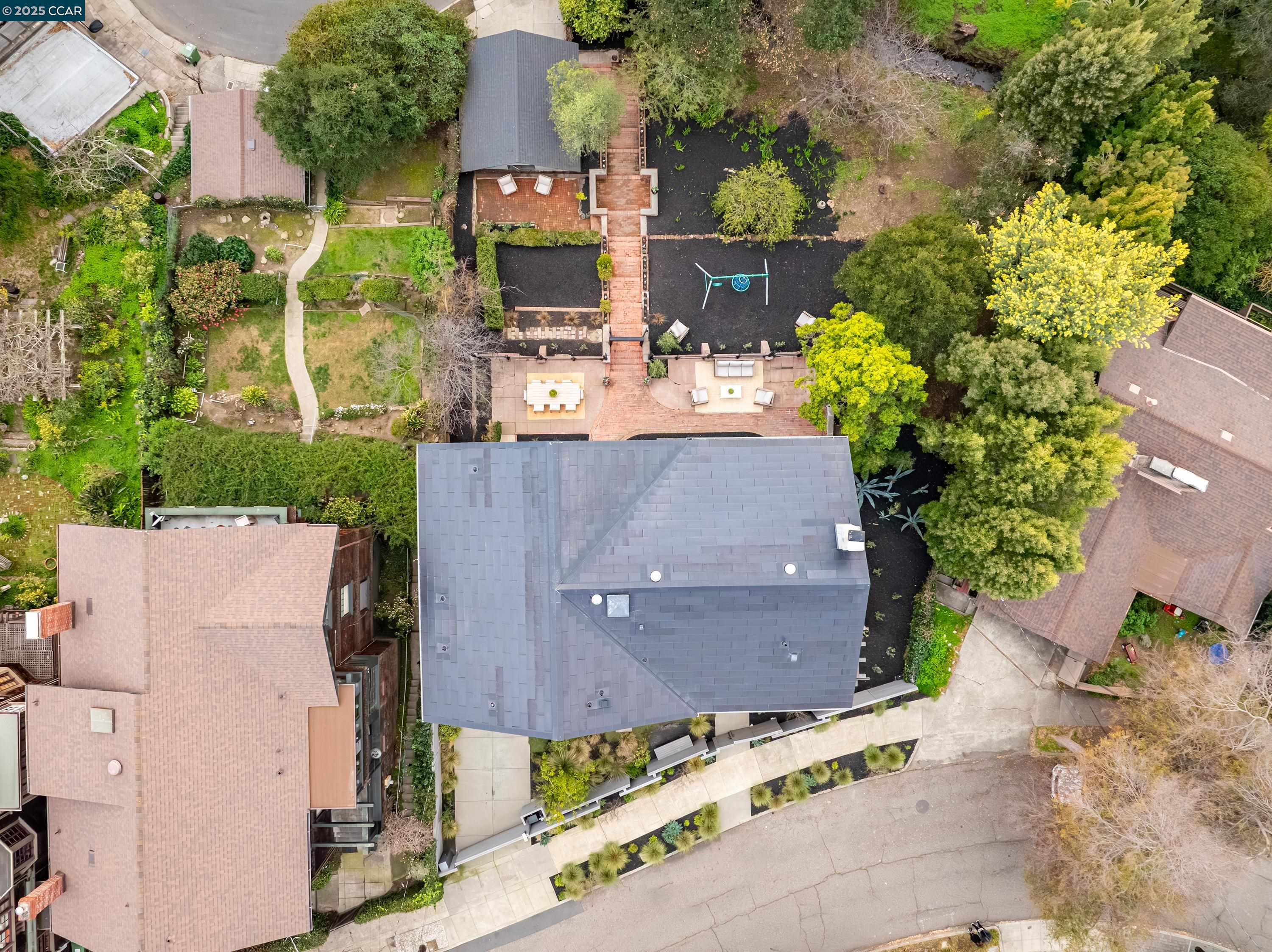 28 Hillcrest Rd