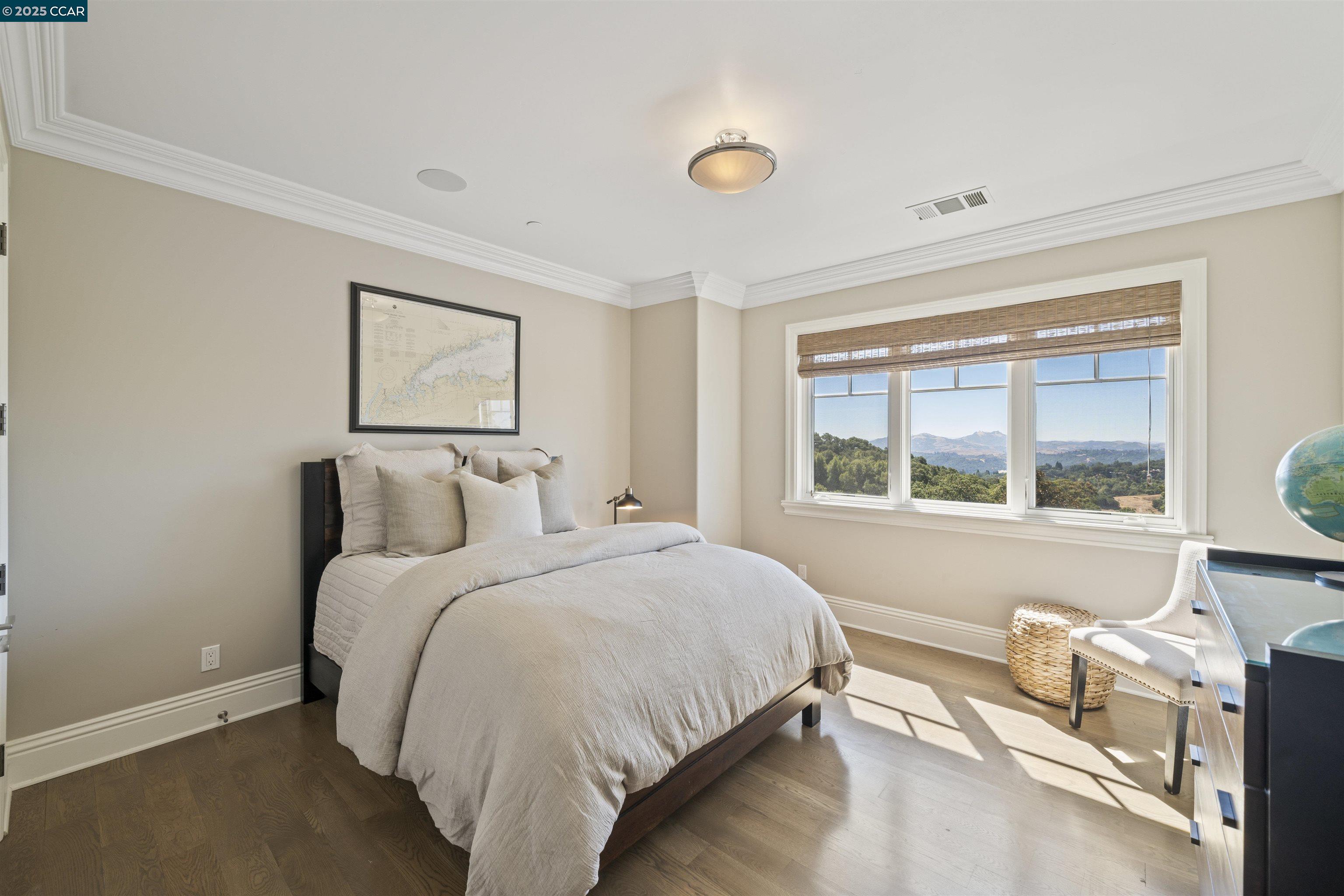 27 Orinda View Rd