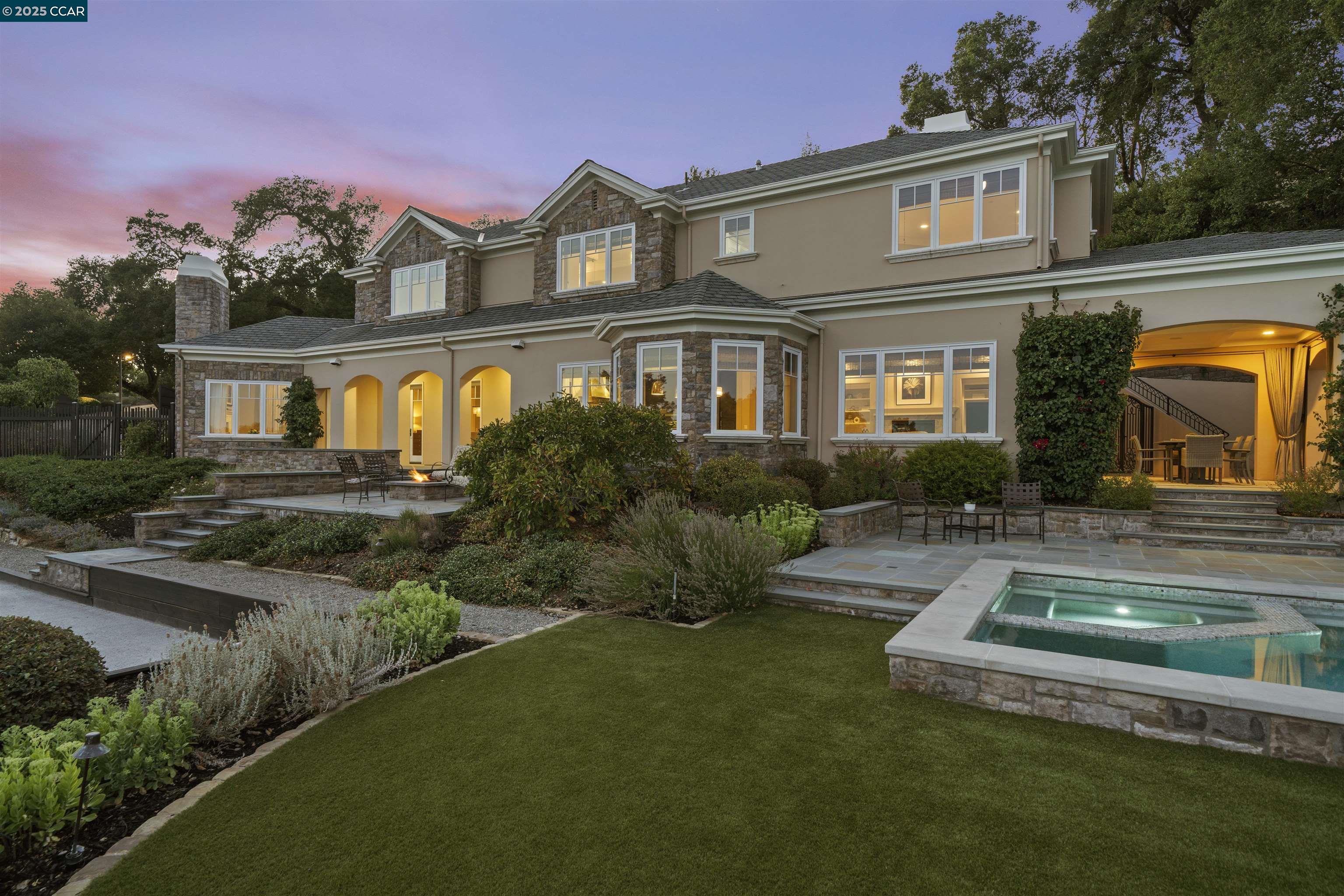 27 Orinda View Rd
