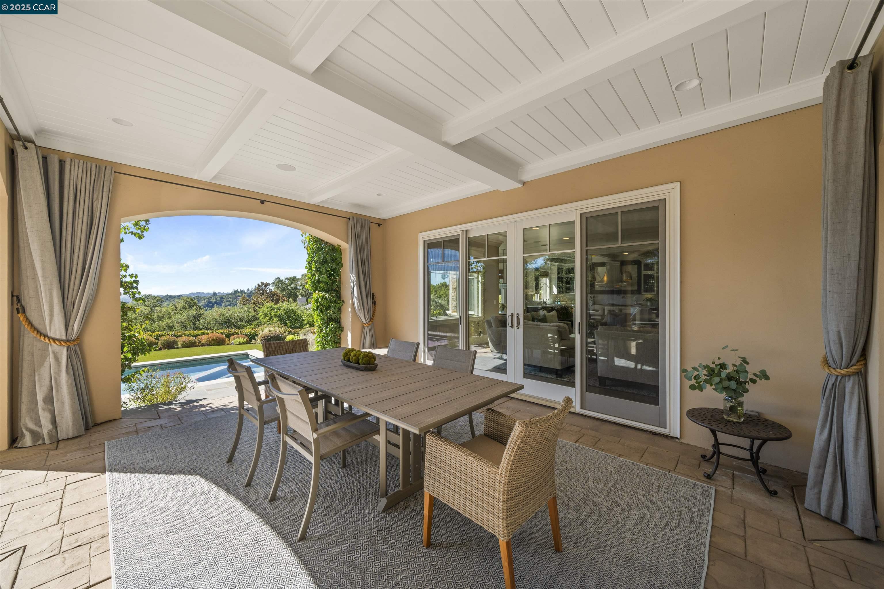 27 Orinda View Rd