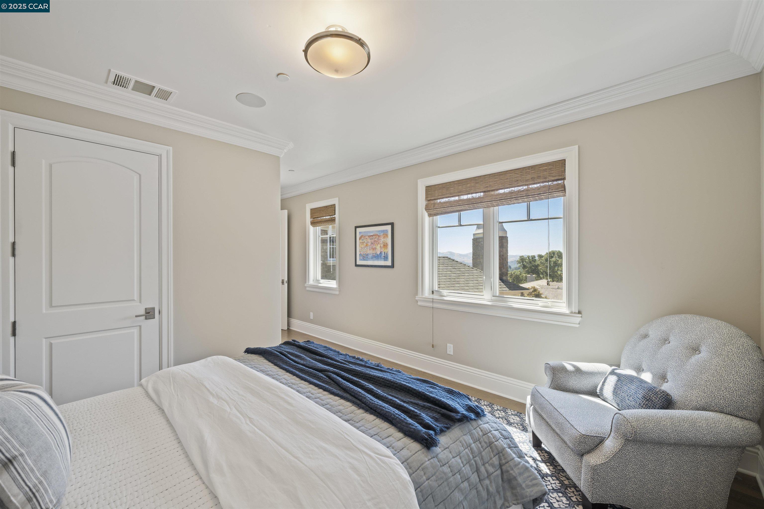 27 Orinda View Rd