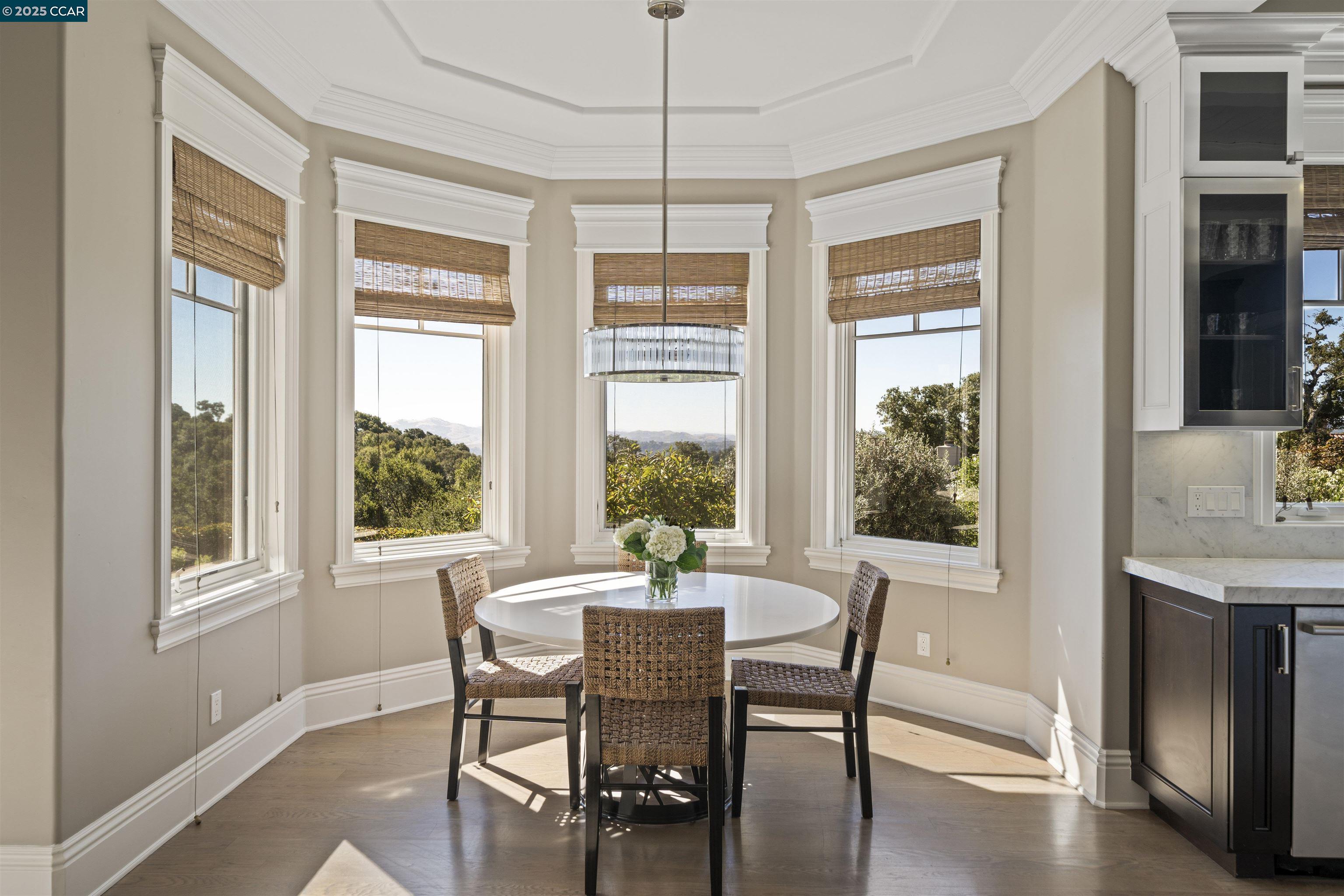27 Orinda View Rd