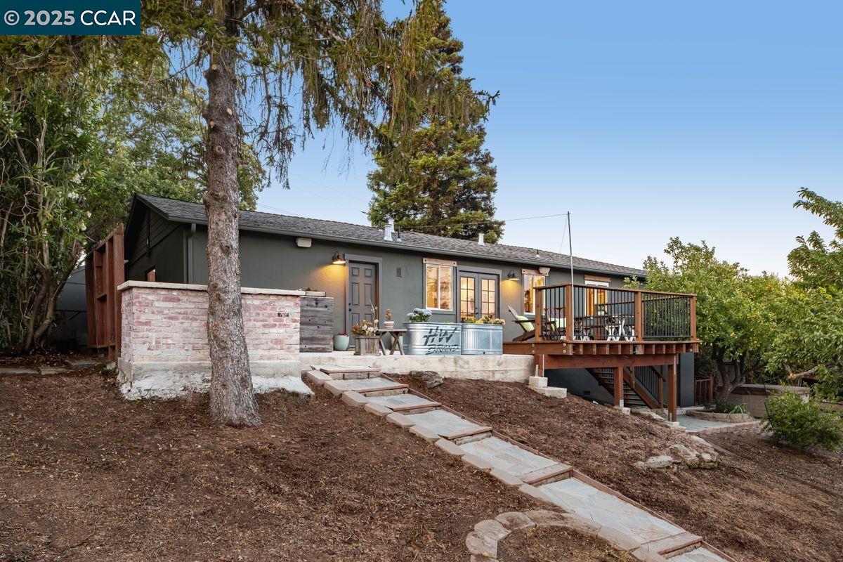 3319 Sweet Dr