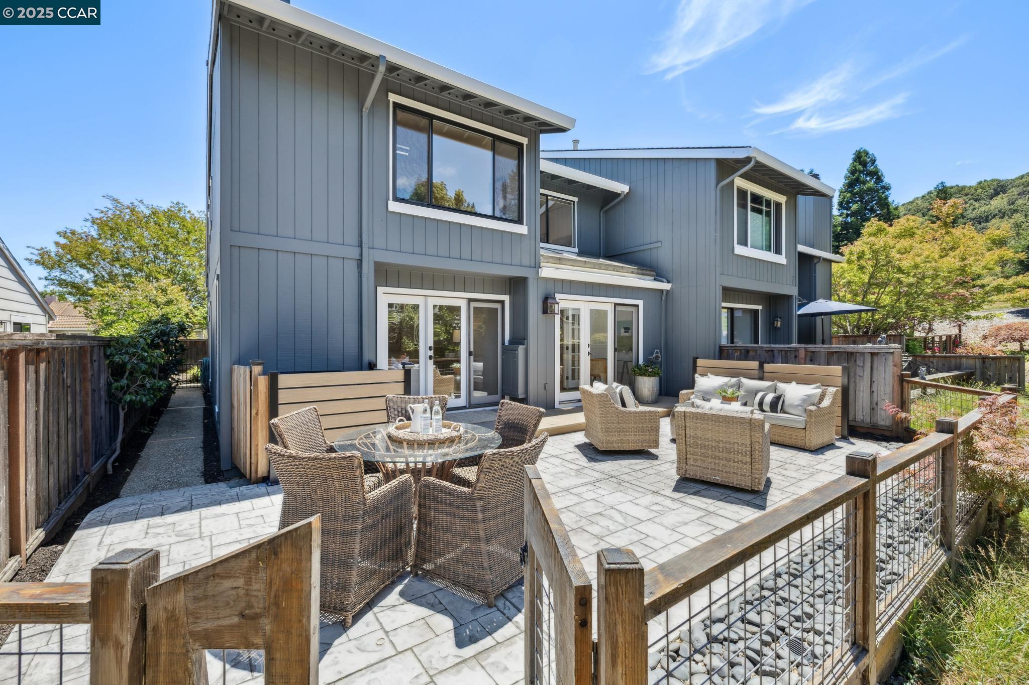 718 AUGUSTA DRIVE