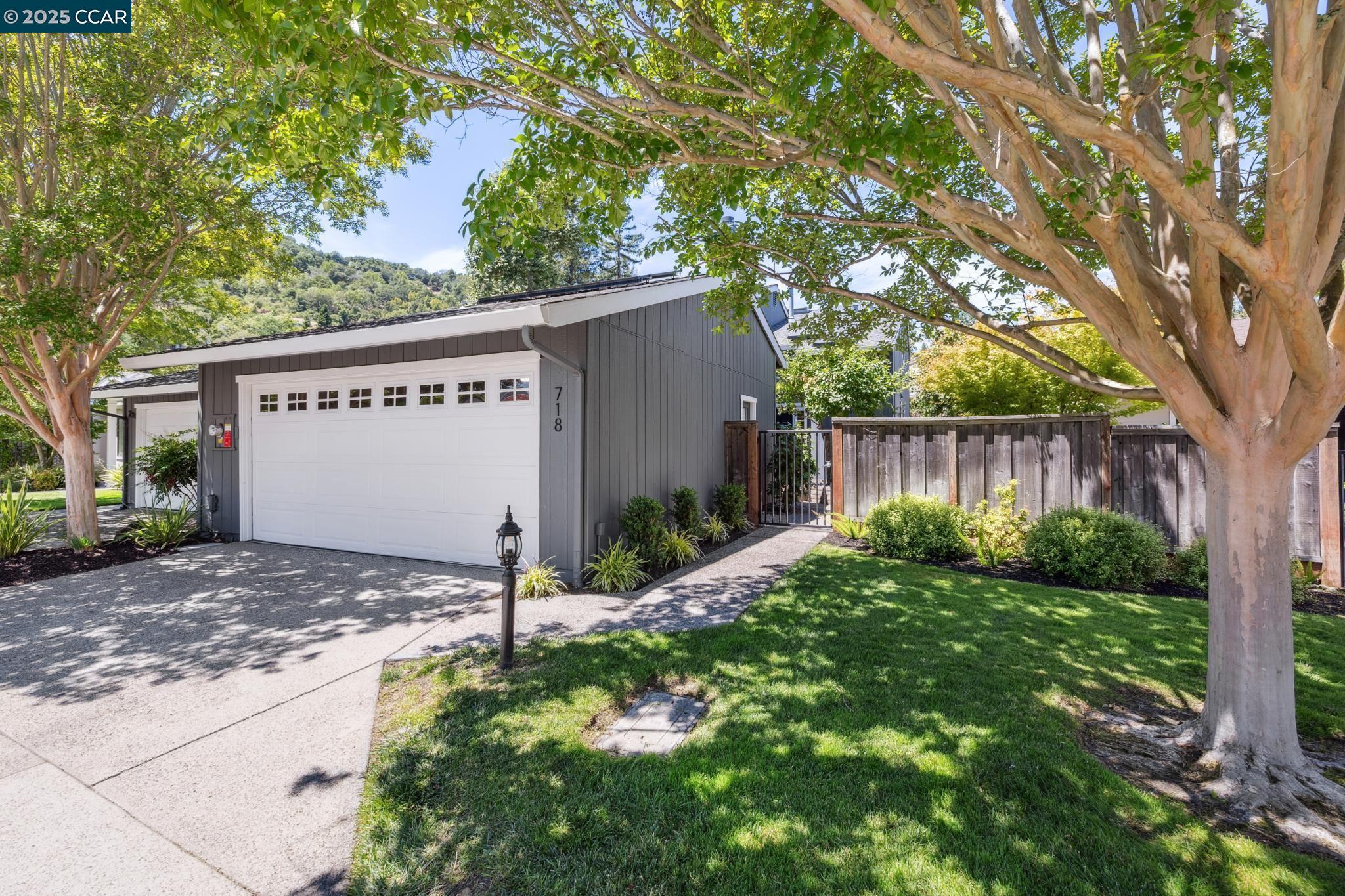 718 AUGUSTA DRIVE