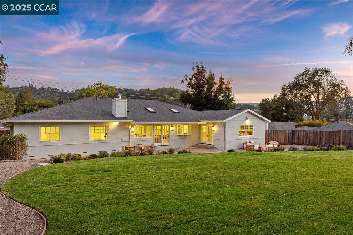 133 Lombardy Ln