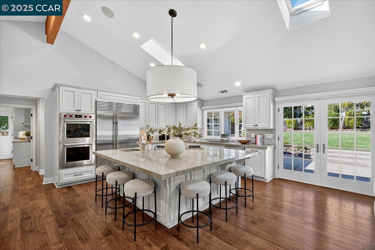 133 Lombardy Ln