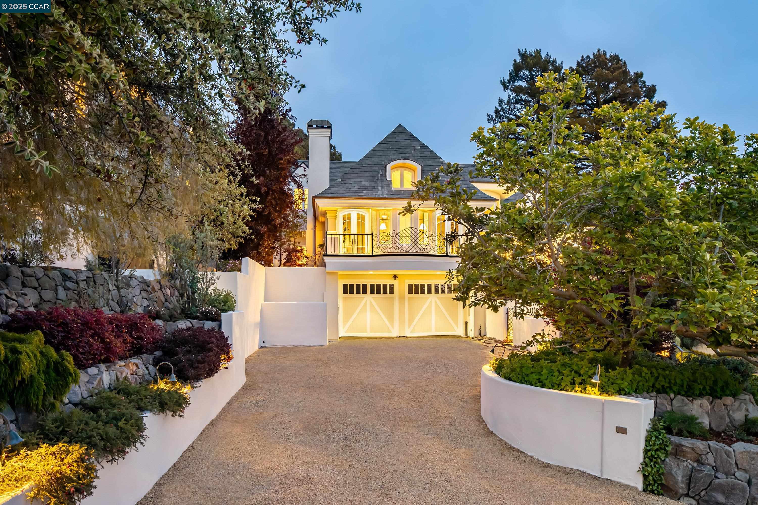 32 Vicente Rd