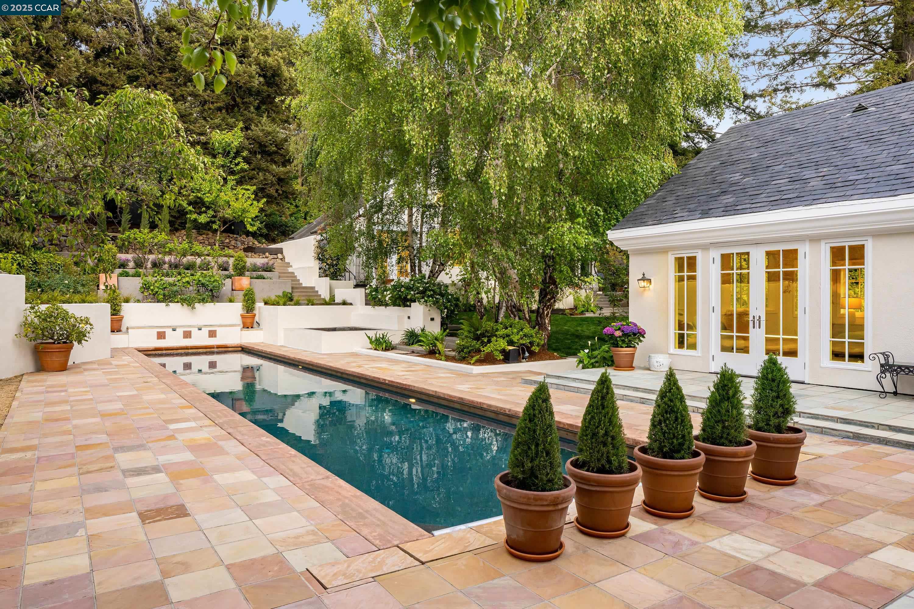 32 Vicente Rd
