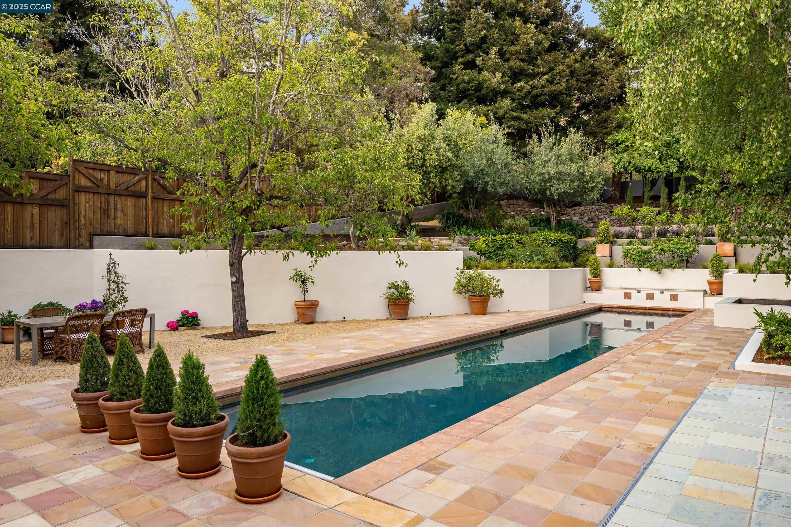 32 Vicente Rd